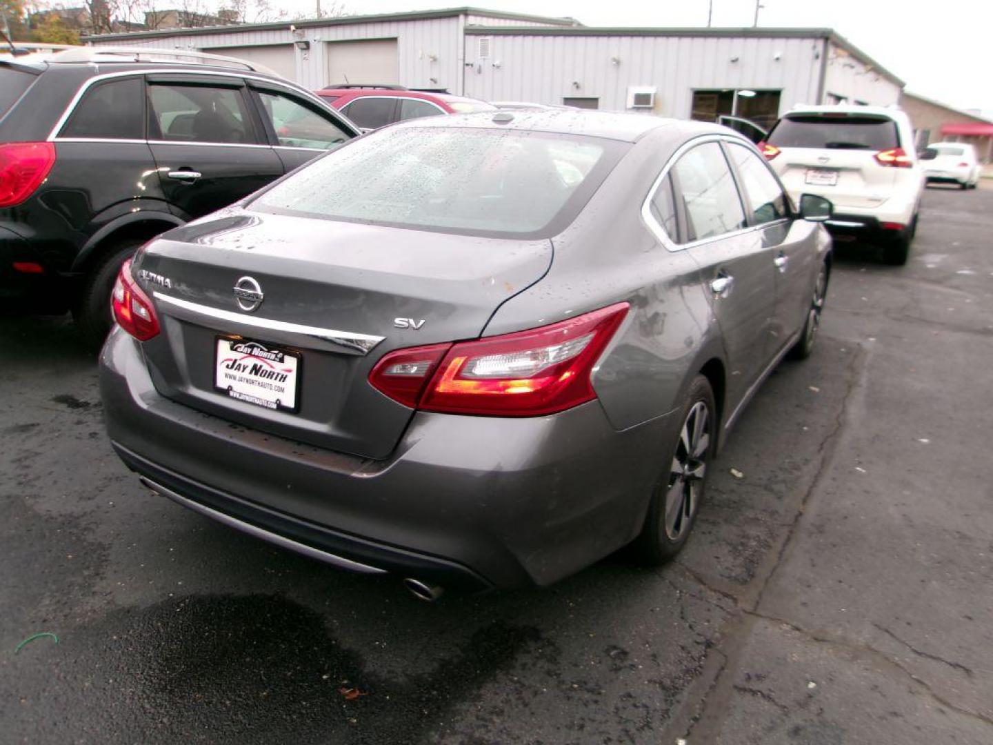 2018 GRAY NISSAN ALTIMA 2.5 SV (1N4AL3AP3JC) with an 2.5L engine, Continuously Variable transmission, located at 501 E. Columbia St., Springfield, OH, 45503, (800) 262-7122, 39.925262, -83.801796 - Photo#6