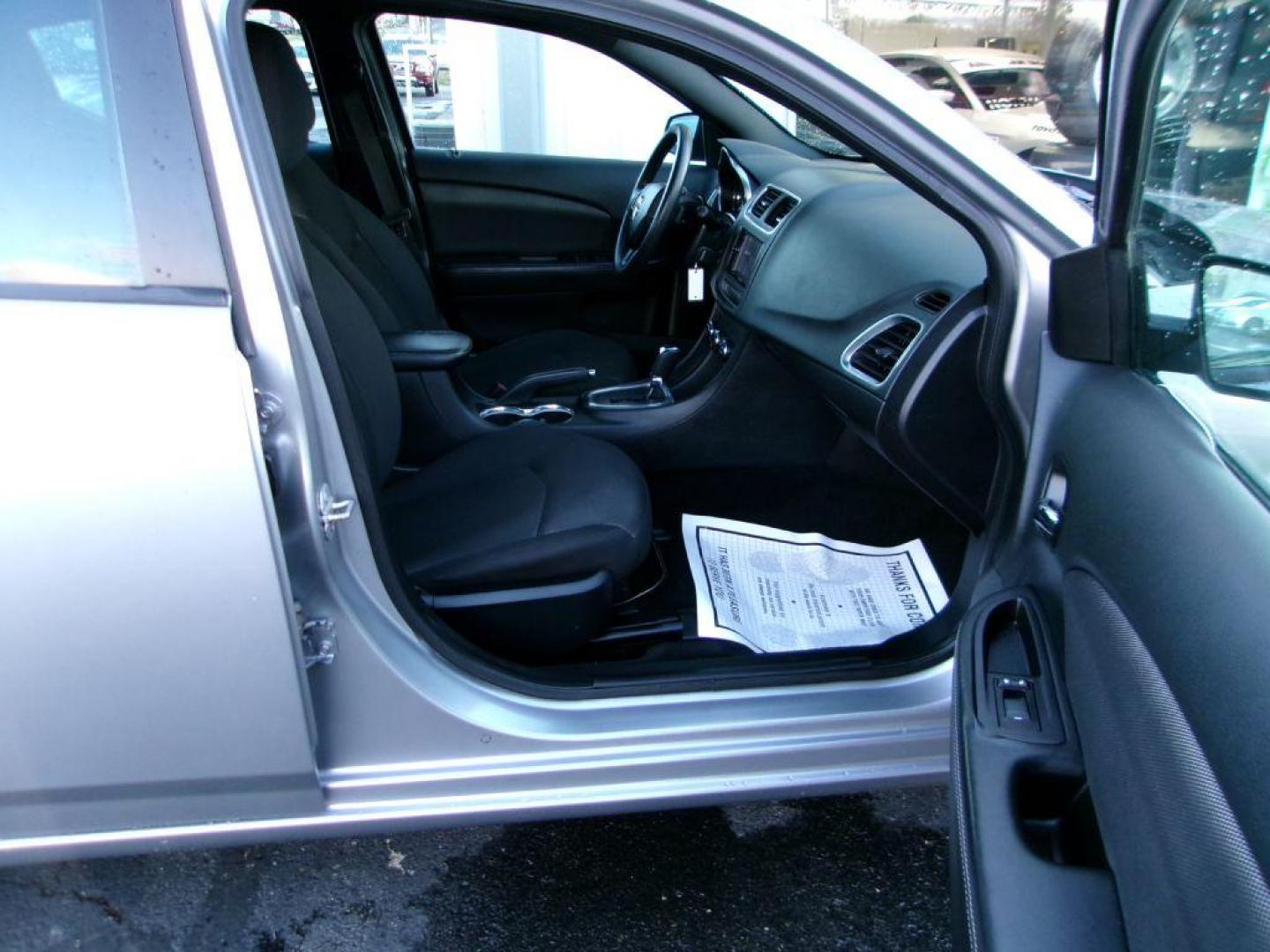 2013 SILVER DODGE AVENGER SE (1C3CDZAG4DN) with an 3.6L engine, Automatic transmission, located at 501 E. Columbia St., Springfield, OH, 45503, (800) 262-7122, 39.925262, -83.801796 - Photo#14