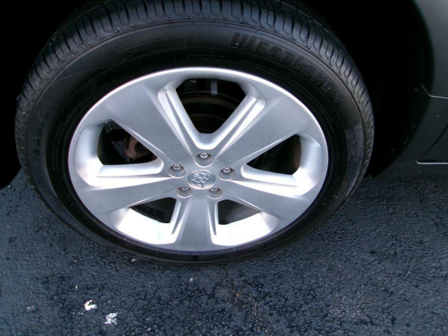 2015 GRAY BUICK ENCORE PREMIUM (KL4CJHSB2FB) with an 1.4L engine, Automatic transmission, located at 501 E. Columbia St., Springfield, OH, 45503, (800) 262-7122, 39.925262, -83.801796 - *** 1 Owner *** 30 Service Records *** Premium *** All Wheel Drive *** Serviced and Detailed *** Back Up Camera *** Heated Leather Seating *** Bose Audio *** Jay North Auto has offered hand picked vehicles since 1965! Our customer's enjoy a NO pressure buying experience with a small town feel. - Photo#18