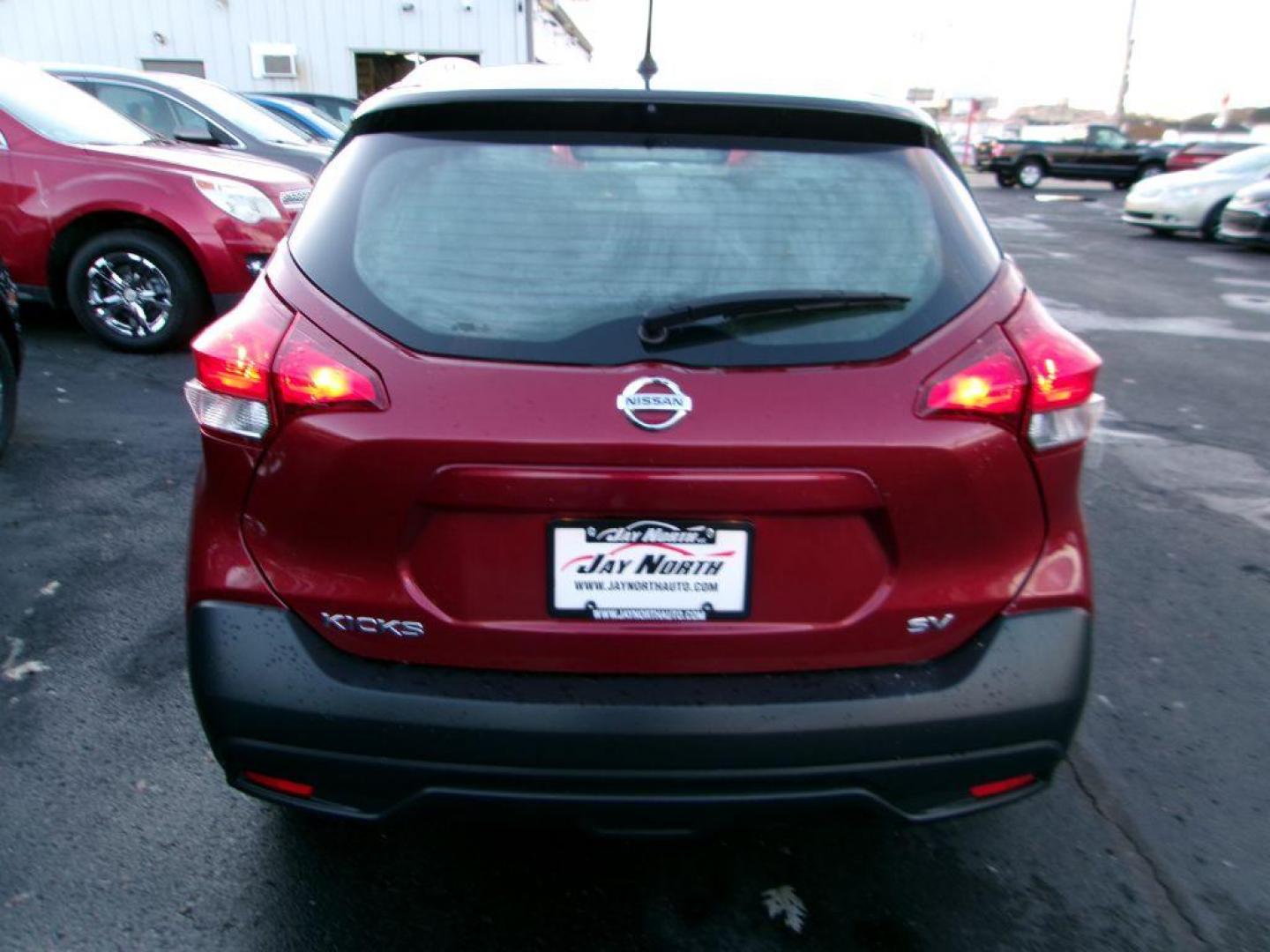 2019 RED NISSAN KICKS SV (3N1CP5CU4KL) with an 1.6L engine, Continuously Variable transmission, located at 501 E. Columbia St., Springfield, OH, 45503, (800) 262-7122, 39.925262, -83.801796 - Photo#4