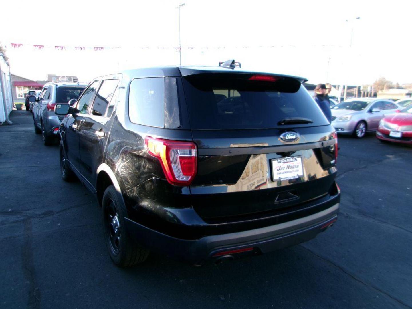 2017 BLACK FORD EXPLORER POLICE INTERCEPTOR (1FM5K8AR7HG) with an 3.7L engine, Automatic transmission, located at 501 E. Columbia St., Springfield, OH, 45503, (800) 262-7122, 39.925262, -83.801796 - ***POLICE INTERCEPTOR***AWD***Clean Carfax***New Front and Rear Pads and Rotors***Serviced and Detailed*** Jay North Auto has offered hand picked vehicles since 1965! Our customer's enjoy a NO pressure buying experience with a small town feel. All of our vehicles get fully inspected and detail - Photo#4