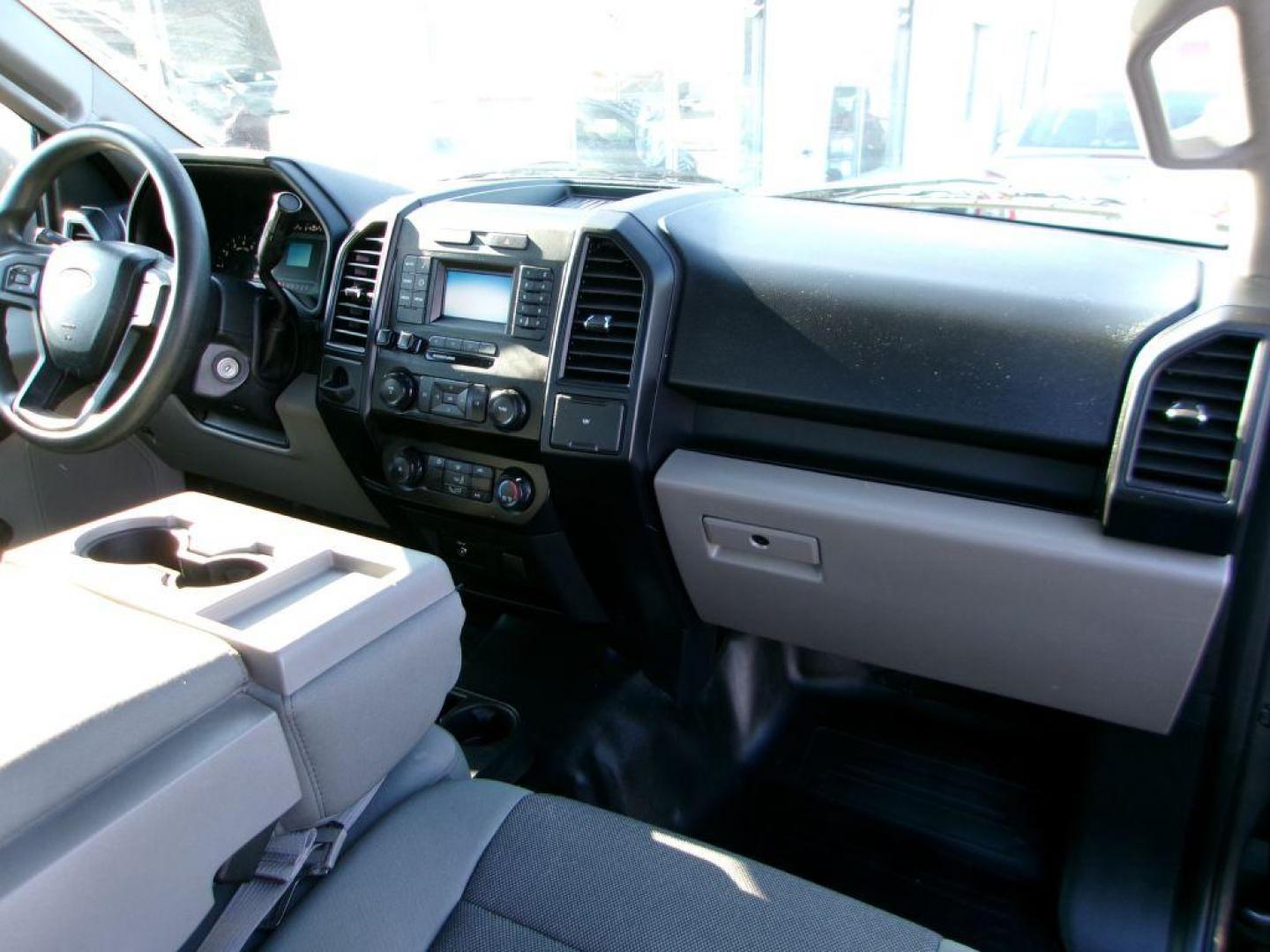 2016 GRAY FORD F150 SUPER CAB (1FTEX1C87GF) with an 3.5L engine, Automatic transmission, located at 501 E. Columbia St., Springfield, OH, 45503, (800) 262-7122, 39.925262, -83.801796 - Photo#15