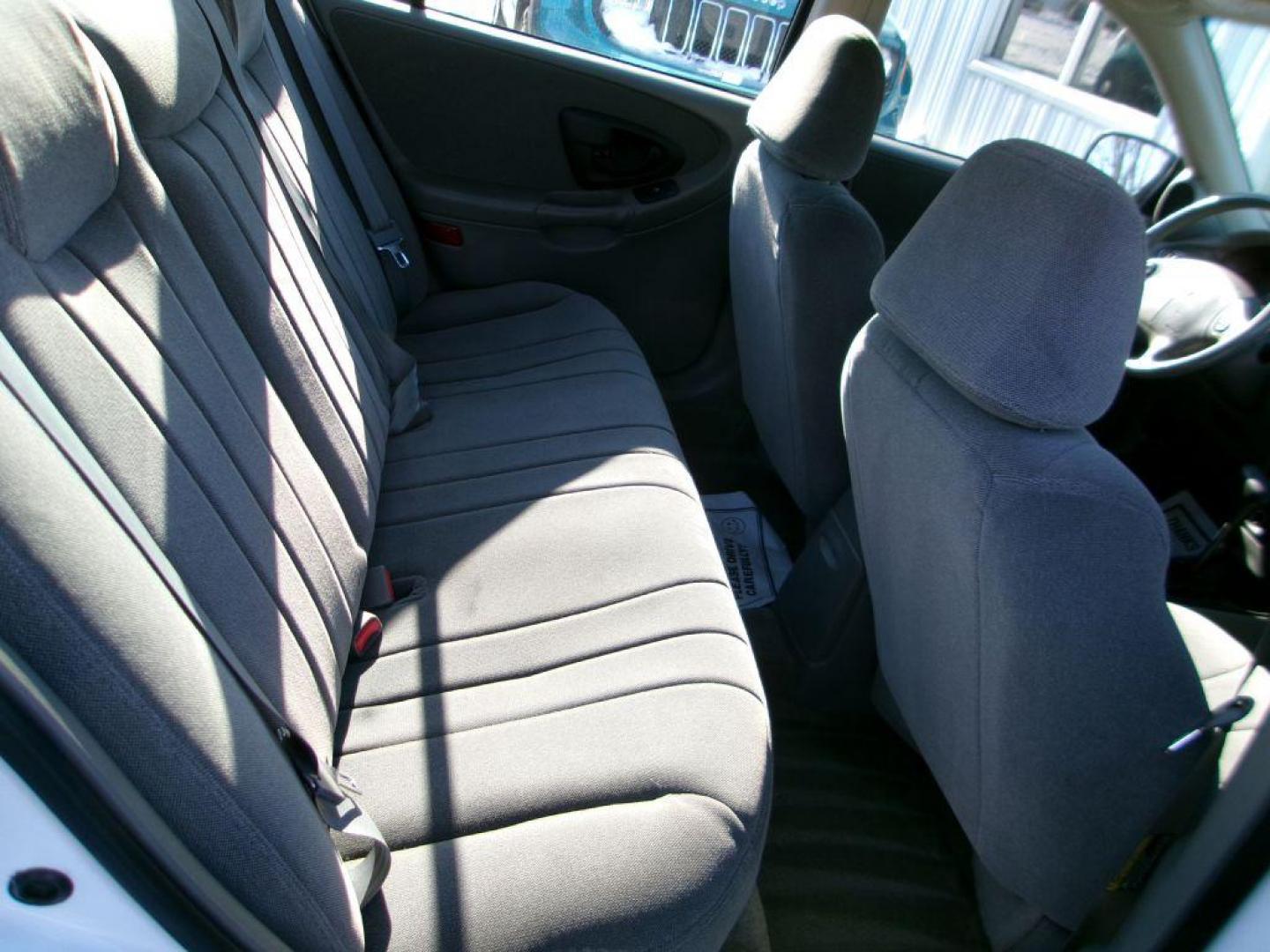 2002 WHITE CHEVROLET MALIBU (1G1ND52J12M) with an 3.1L engine, Automatic transmission, located at 501 E. Columbia St., Springfield, OH, 45503, (800) 262-7122, 39.925262, -83.801796 - Photo#14