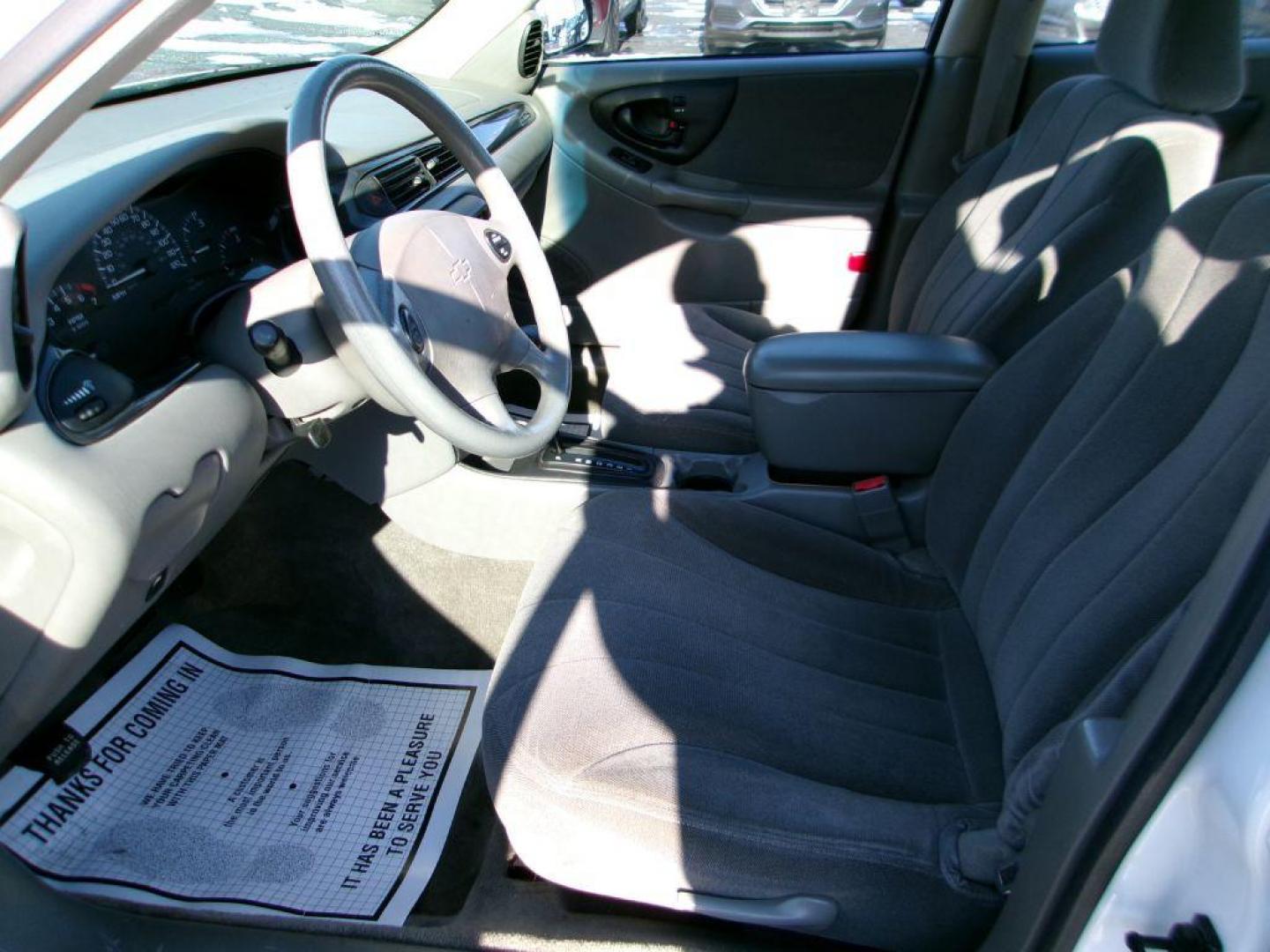 2002 WHITE CHEVROLET MALIBU (1G1ND52J12M) with an 3.1L engine, Automatic transmission, located at 501 E. Columbia St., Springfield, OH, 45503, (800) 262-7122, 39.925262, -83.801796 - Photo#8
