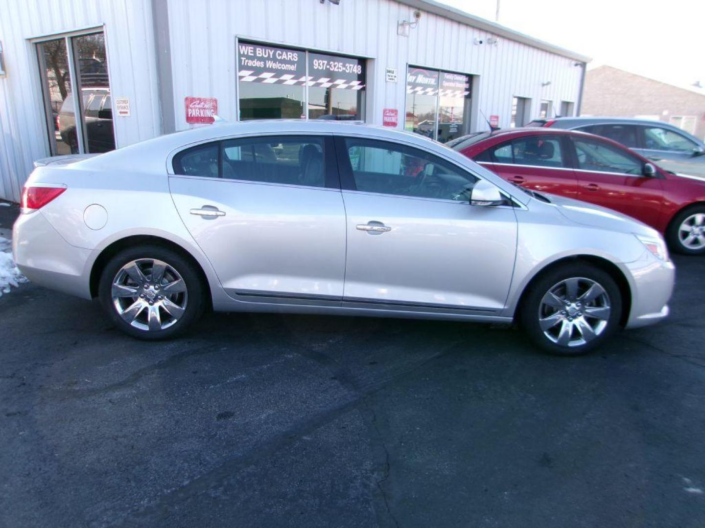 2011 SILVER BUICK LACROSSE CXL (1G4GC5EC5BF) with an 2.4L engine, Automatic transmission, located at 501 E. Columbia St., Springfield, OH, 45503, (800) 262-7122, 39.925262, -83.801796 - Photo#13