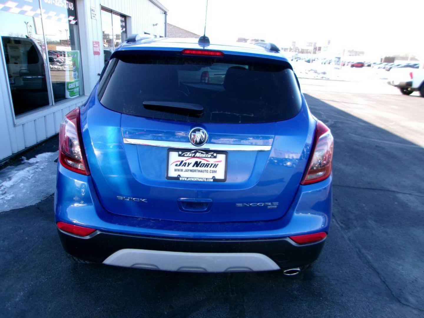 2017 BLUE BUICK ENCORE PREFERRED (KL4CJESBXHB) with an 1.4L engine, Automatic transmission, located at 501 E. Columbia St., Springfield, OH, 45503, (800) 262-7122, 39.925262, -83.801796 - Photo#5
