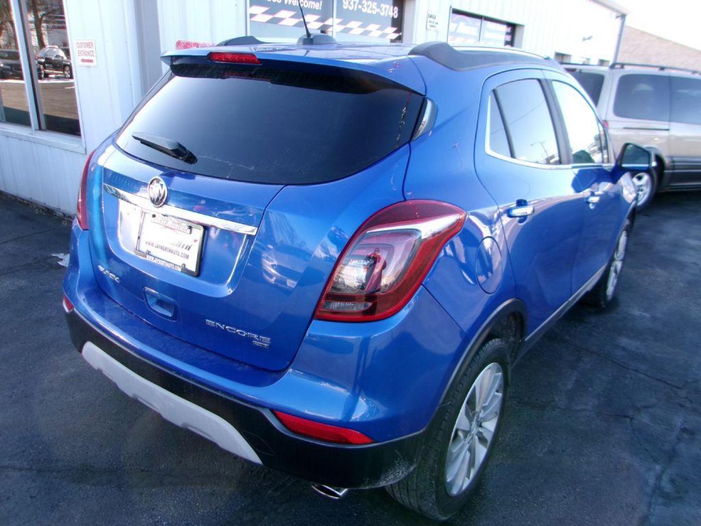 2017 BLUE BUICK ENCORE PREFERRED (KL4CJESBXHB) with an 1.4L engine, Automatic transmission, located at 501 E. Columbia St., Springfield, OH, 45503, (800) 262-7122, 39.925262, -83.801796 - Photo#6