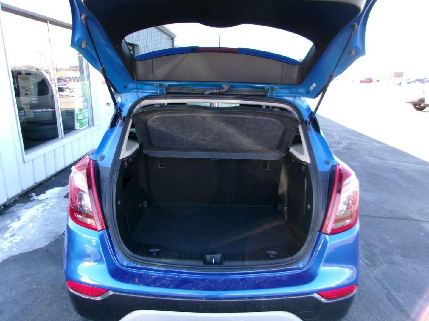 2017 BLUE BUICK ENCORE PREFERRED (KL4CJESBXHB) with an 1.4L engine, Automatic transmission, located at 501 E. Columbia St., Springfield, OH, 45503, (800) 262-7122, 39.925262, -83.801796 - Photo#7