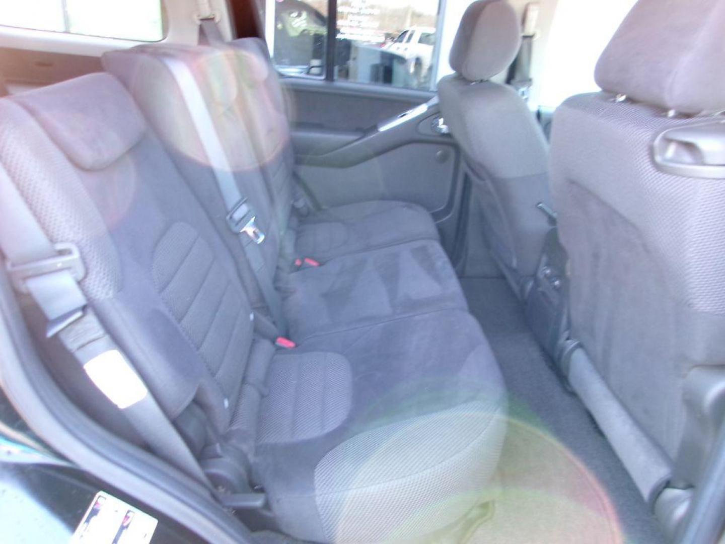 2008 BLACK NISSAN PATHFINDER SE (5N1AR18BX8C) with an 4.0L engine, Automatic transmission, located at 501 E. Columbia St., Springfield, OH, 45503, (800) 262-7122, 39.925262, -83.801796 - Photo#16