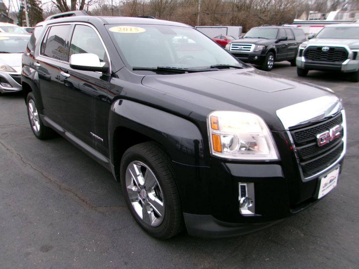 2015 BLACK GMC TERRAIN SLE (2GKALREK6F6) with an 2.4L engine, Automatic transmission, located at 501 E. Columbia St., Springfield, OH, 45503, (800) 262-7122, 39.925262, -83.801796 - *** SLE *** 2.4L FWD *** Heated Seats *** Back Up Camera *** Remote Start *** Moonroof *** Jay North Auto has offered hand picked vehicles since 1965! Our customer's enjoy a NO pressure buying experience with a small town feel. All of our vehicles get fully inspected and detailed. We are a pref - Photo#1