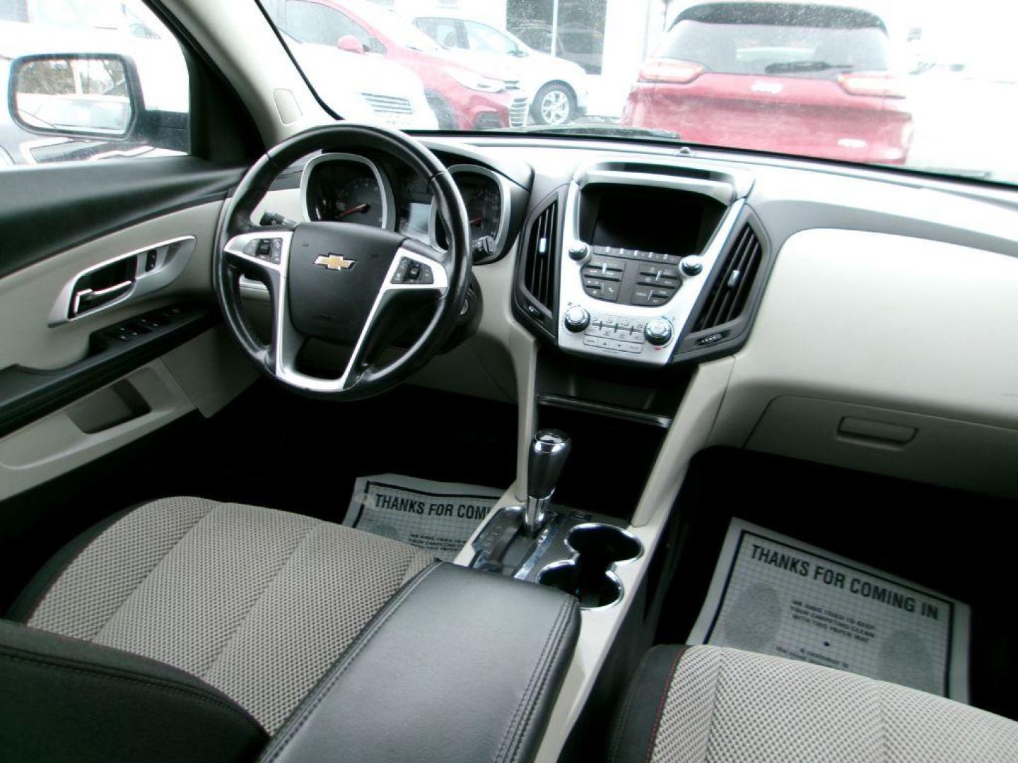 2017 SILVER CHEVROLET EQUINOX LT (2GNFLFEK6H6) with an 2.4L engine, Automatic transmission, located at 501 E. Columbia St., Springfield, OH, 45503, (800) 262-7122, 39.925262, -83.801796 - Photo#11