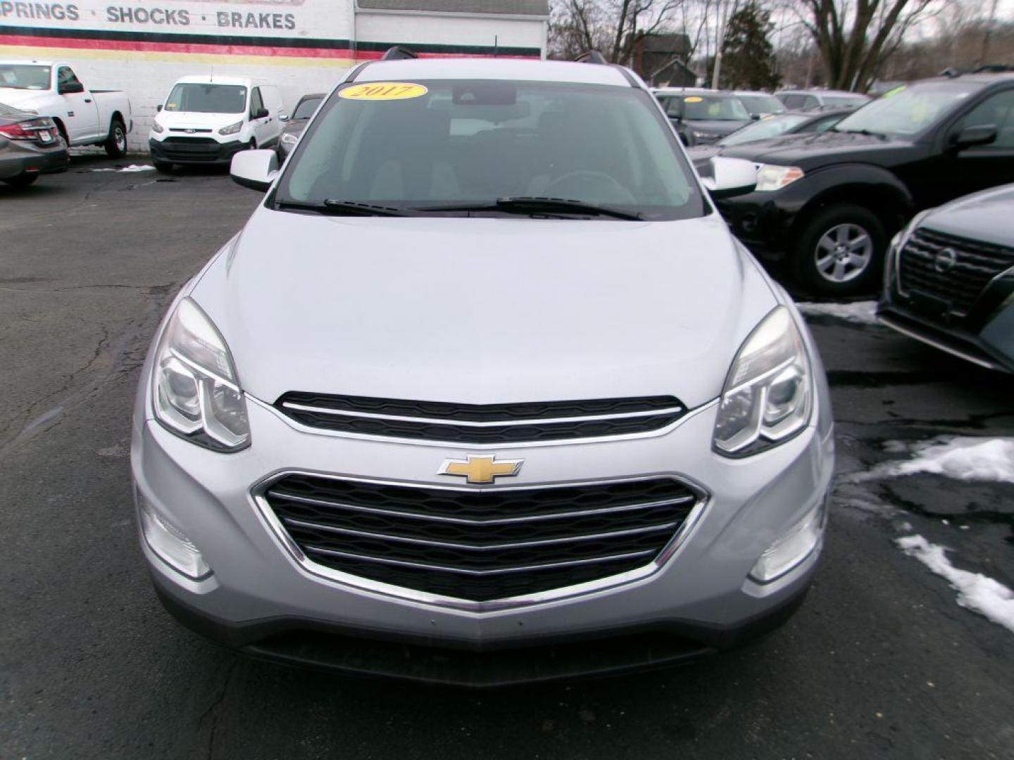 2017 SILVER CHEVROLET EQUINOX LT (2GNFLFEK6H6) with an 2.4L engine, Automatic transmission, located at 501 E. Columbia St., Springfield, OH, 45503, (800) 262-7122, 39.925262, -83.801796 - Photo#2
