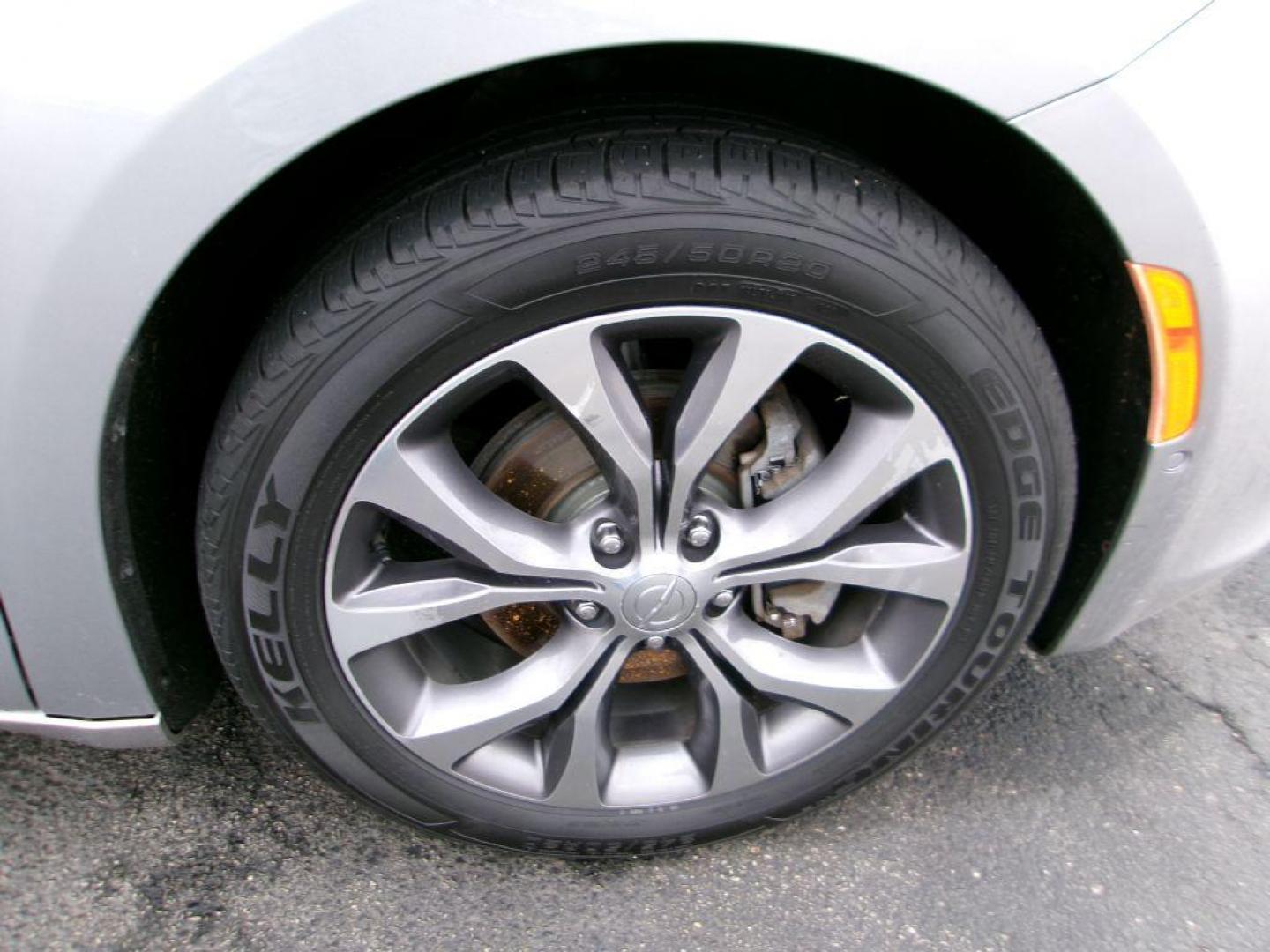 2017 SILVER CHRYSLER PACIFICA LIMITED (2C4RC1GG3HR) with an 3.6L engine, Automatic transmission, located at 501 E. Columbia St., Springfield, OH, 45503, (800) 262-7122, 39.925262, -83.801796 - ***Clean Carfax***Limited***New Rear Brakes***Lane Departue***Power Doors***Power Lift Gate***Serviced and Detailed*** Jay North Auto has offered hand picked vehicles since 1965! Our customer's enjoy a NO pressure buying experience with a small town feel. All of our vehicles get fully inspecte - Photo#19