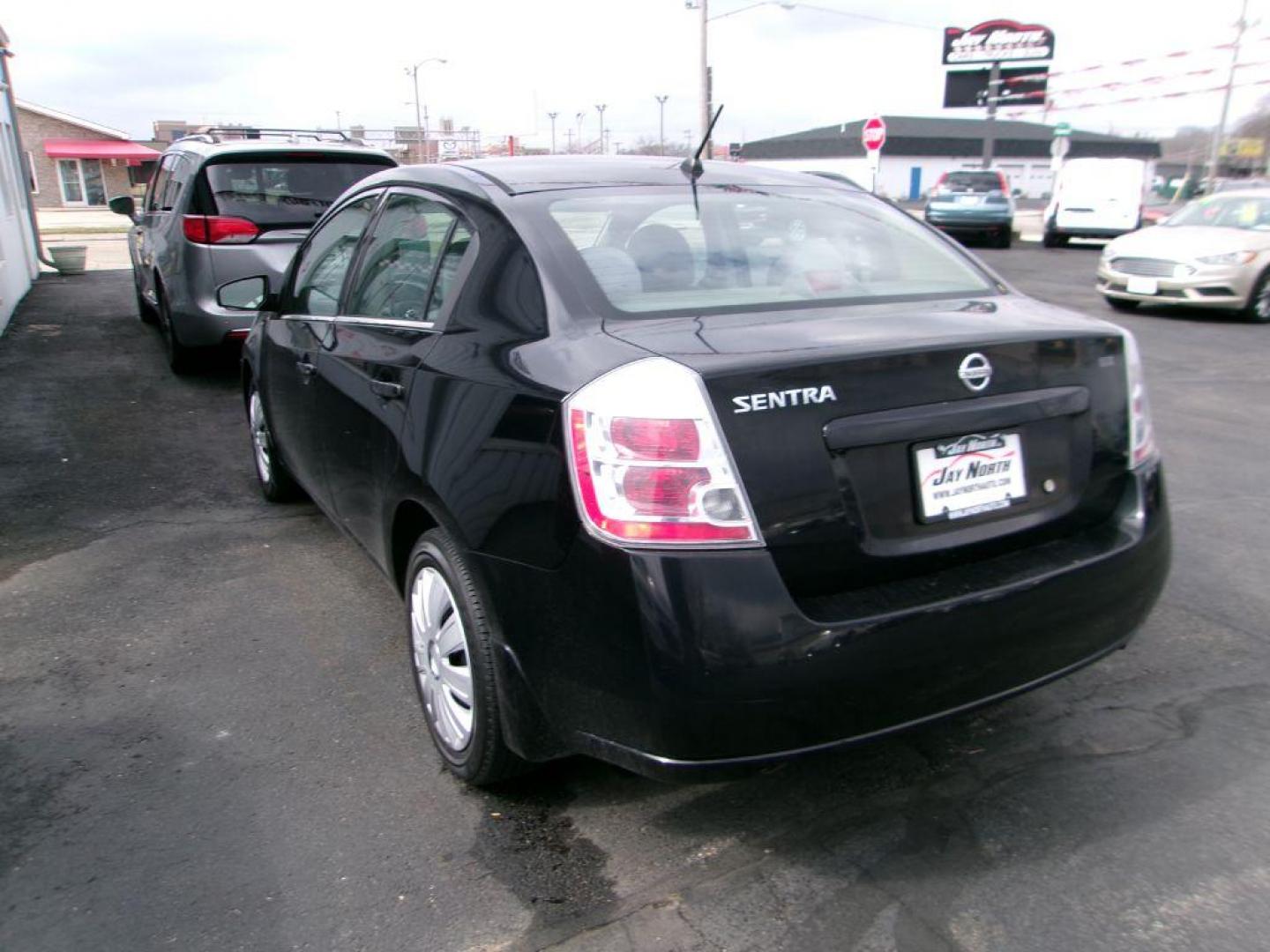 2009 BLACK NISSAN SENTRA 2.0 (3N1AB61E49L) with an 2.0L engine, Continuously Variable transmission, located at 501 E. Columbia St., Springfield, OH, 45503, (800) 262-7122, 39.925262, -83.801796 - Photo#5