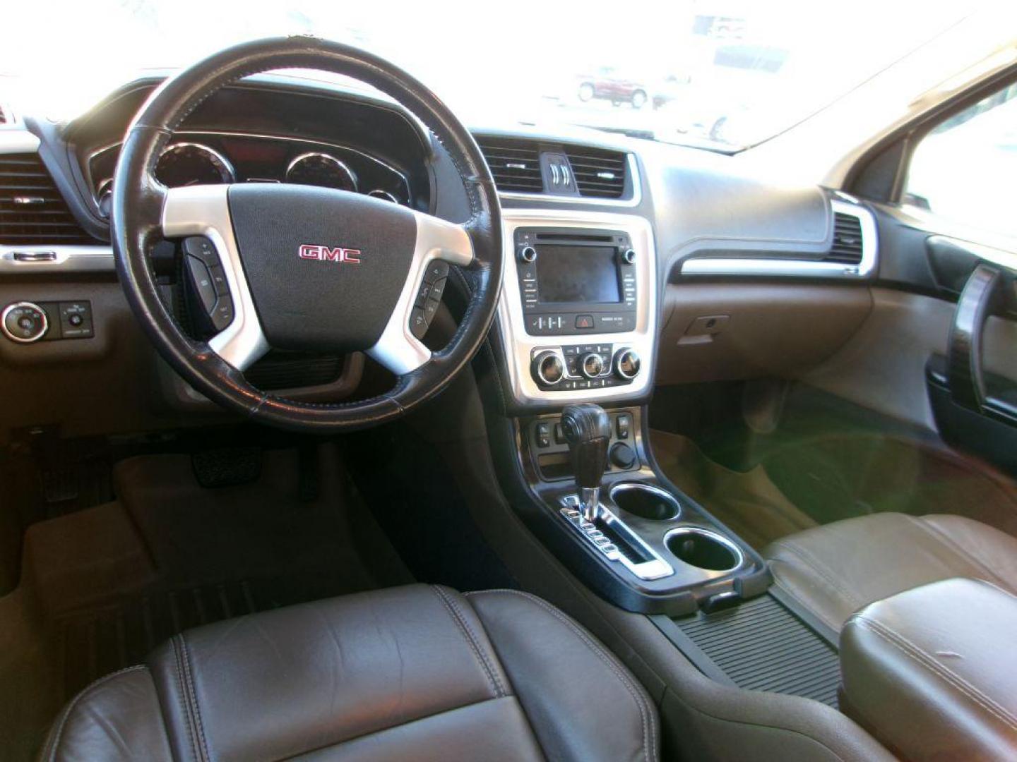 2014 WHITE GMC ACADIA SLT-1 (1GKKVRKD1EJ) with an 3.6L engine, Automatic transmission, located at 501 E. Columbia St., Springfield, OH, 45503, (800) 262-7122, 39.925262, -83.801796 - *** New Tires *** Leather *** Moonroof *** Remote Start *** LOADED *** Serviced and Detailed *** 34 Service Records on CarFax *** Jay North Auto has offered hand picked vehicles since 1965! Our customer's enjoy a NO pressure buying experience with a small town feel. All of our vehicles get fully - Photo#11