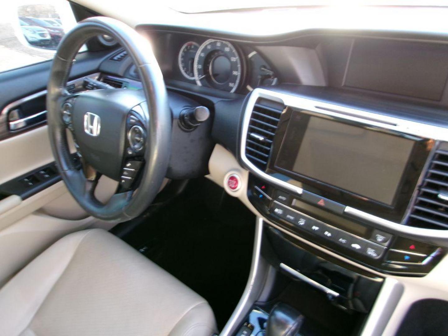 2017 WHITE HONDA ACCORD EXL (1HGCR3F0XHA) with an 3.5L engine, Automatic transmission, located at 501 E. Columbia St., Springfield, OH, 45503, (800) 262-7122, 39.925262, -83.801796 - *** New Tires *** EXL *** Navigation *** Moonroof *** Leather *** Serviced and Detailed *** Premium Audio *** NICE *** Jay North Auto has offered hand picked vehicles since 1965! Our customer's enjoy a NO pressure buying experience with a small town feel. All of our vehicles get fully inspected - Photo#6