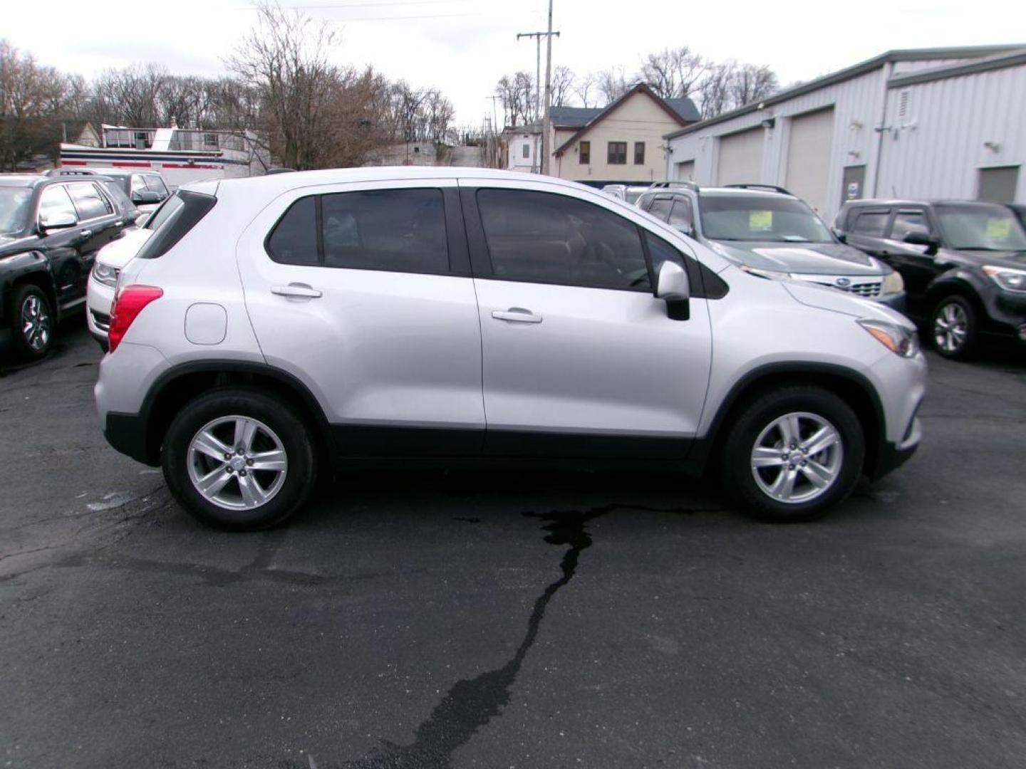 2019 SILVER CHEVROLET TRAX LS (3GNCJKSB9KL) with an 1.4L engine, Automatic transmission, located at 501 E. Columbia St., Springfield, OH, 45503, (800) 262-7122, 39.925262, -83.801796 - Photo#0