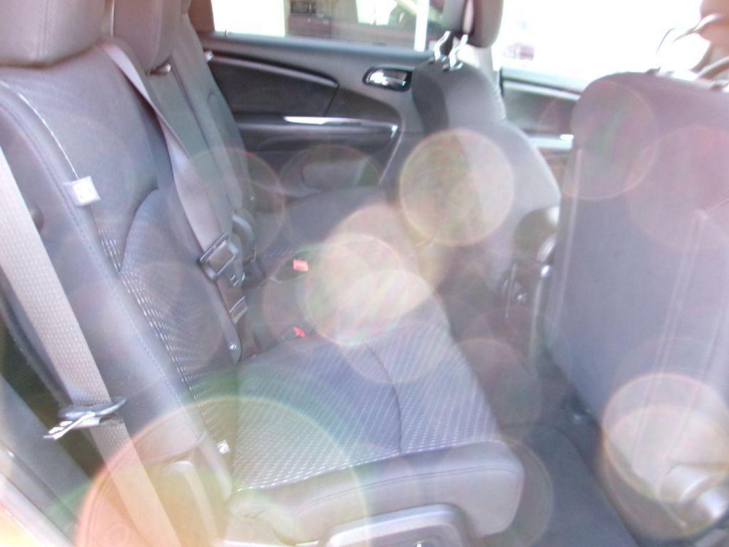 2018 RED DODGE JOURNEY SE (3C4PDCAB5JT) with an 2.4L engine, Automatic transmission, located at 501 E. Columbia St., Springfield, OH, 45503, (800) 262-7122, 39.925262, -83.801796 - ***Regular Oil Changes on Carfax***CLEAN***SE***3rd Row Seating***Serviced and Detailed*** Jay North Auto has offered hand picked vehicles since 1965! Our customer's enjoy a NO pressure buying experience with a small town feel. All of our vehicles get fully inspected and detailed. We are a prefe - Photo#16