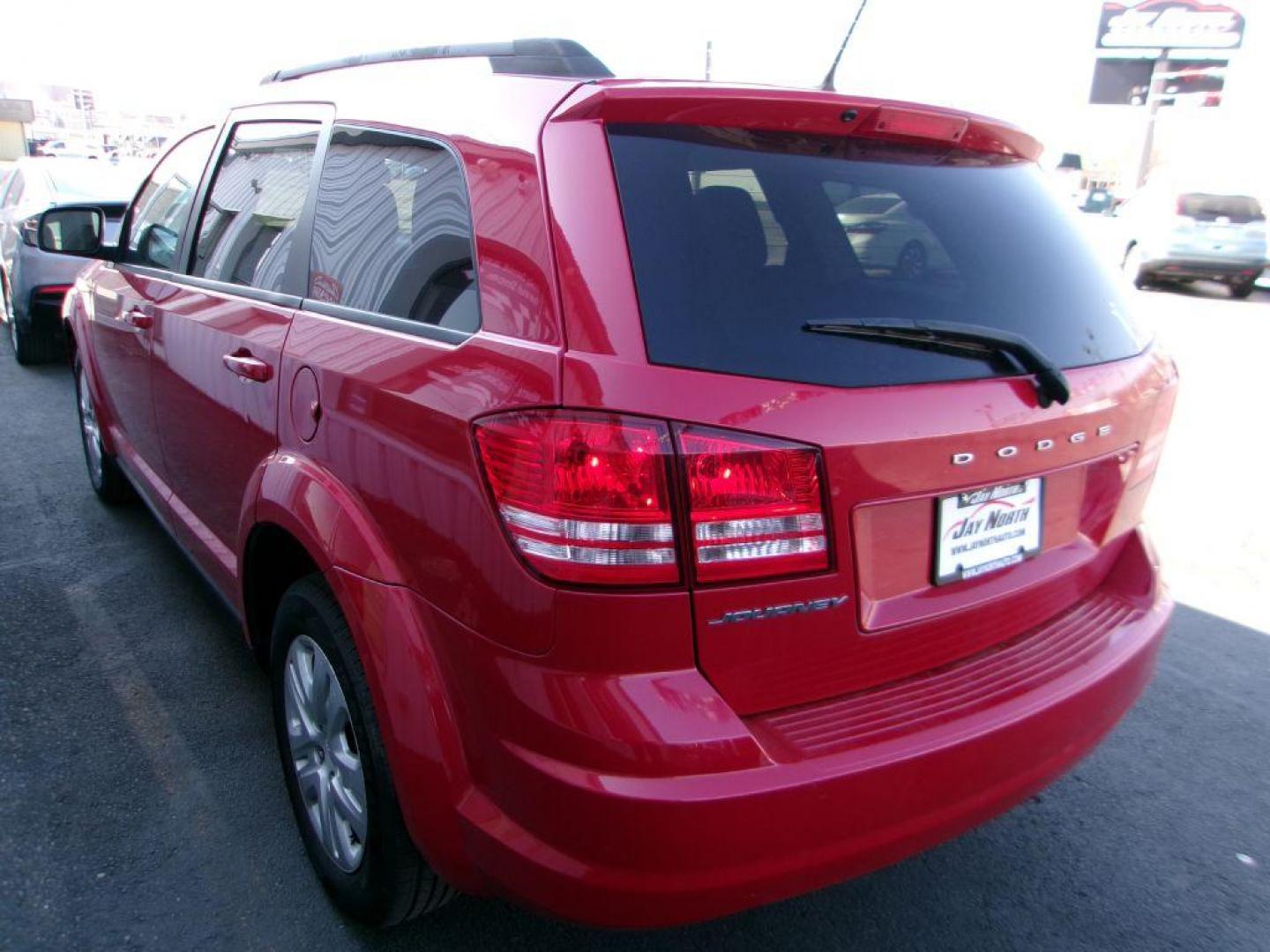 2018 RED DODGE JOURNEY SE (3C4PDCAB5JT) with an 2.4L engine, Automatic transmission, located at 501 E. Columbia St., Springfield, OH, 45503, (800) 262-7122, 39.925262, -83.801796 - ***Regular Oil Changes on Carfax***CLEAN***SE***3rd Row Seating***Serviced and Detailed*** Jay North Auto has offered hand picked vehicles since 1965! Our customer's enjoy a NO pressure buying experience with a small town feel. All of our vehicles get fully inspected and detailed. We are a prefe - Photo#4