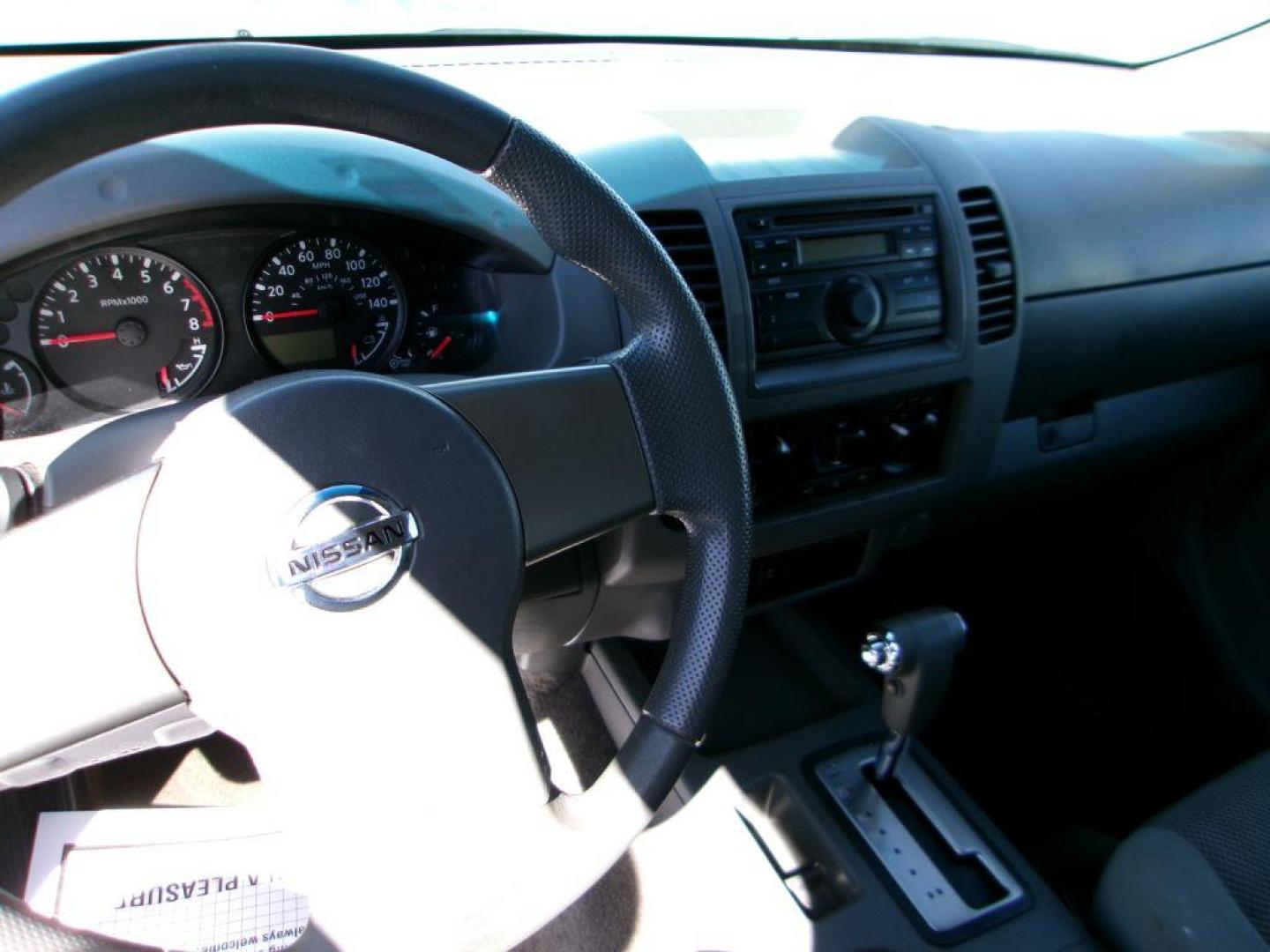 2011 SILVER NISSAN FRONTIER S (1N6AD0ER2BC) with an 4.0L engine, Automatic transmission, located at 501 E. Columbia St., Springfield, OH, 45503, (800) 262-7122, 39.925262, -83.801796 - Photo#9