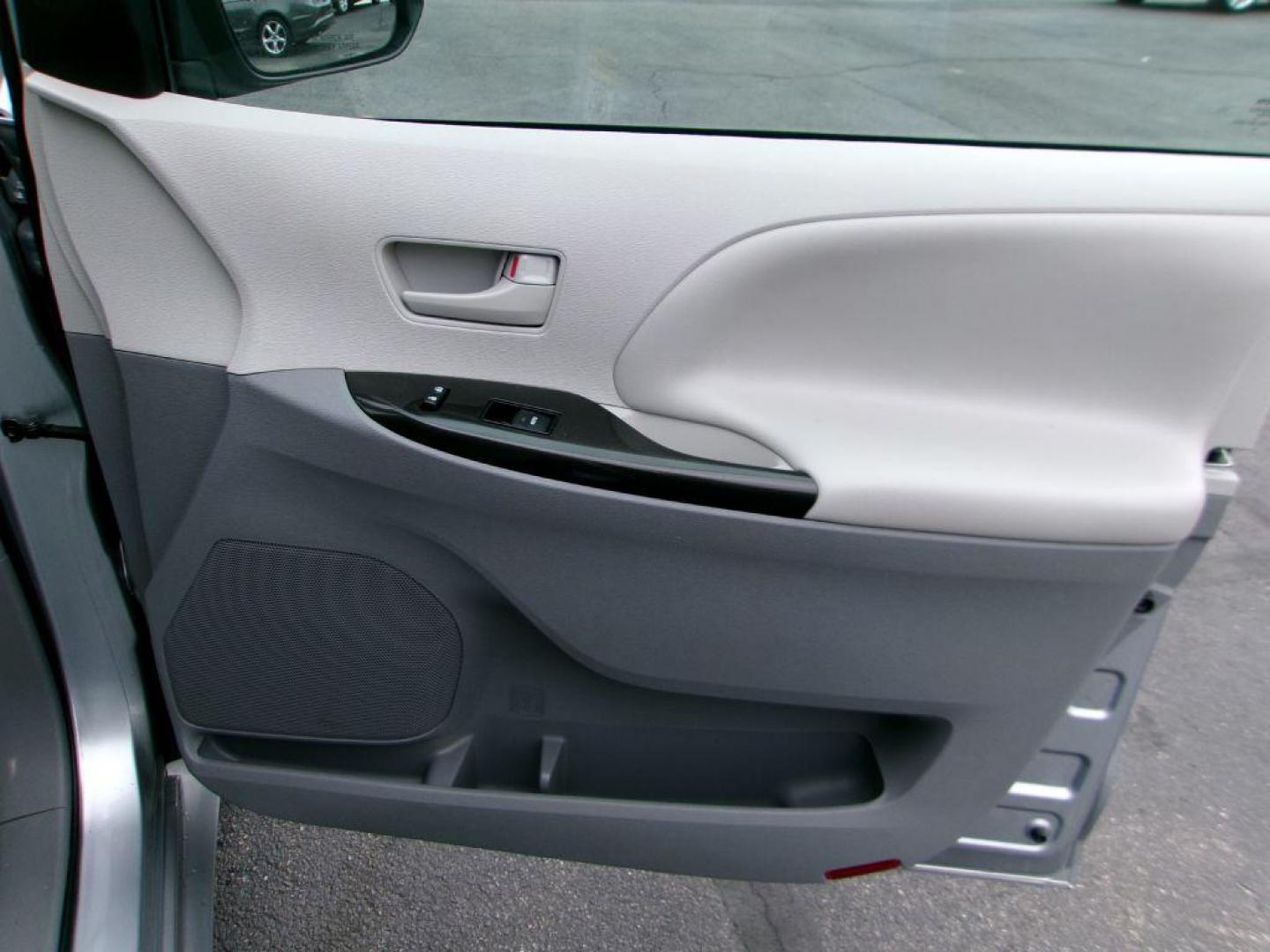 2014 GRAY TOYOTA SIENNA LE (5TDKK3DC3ES) with an 3.5L engine, Automatic transmission, located at 501 E. Columbia St., Springfield, OH, 45503, (800) 262-7122, 39.925262, -83.801796 - ***Clean Carfax***Drivers Rear Power Sliding Door Not Working***New Battery***LE***3.5L V6***3rd Row Seating***Serviced and Detailed*** Jay North Auto has offered hand picked vehicles since 1965! Our customer's enjoy a NO pressure buying experience with a small town feel. All of our vehicles g - Photo#14