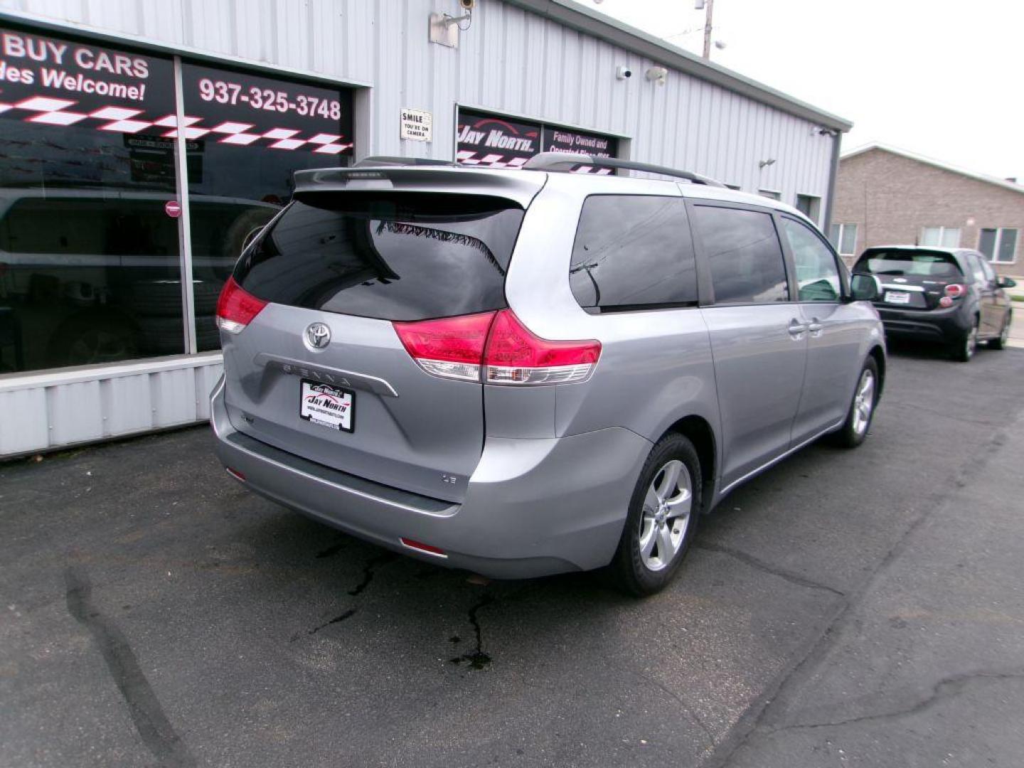 2014 GRAY TOYOTA SIENNA LE (5TDKK3DC3ES) with an 3.5L engine, Automatic transmission, located at 501 E. Columbia St., Springfield, OH, 45503, (800) 262-7122, 39.925262, -83.801796 - ***Clean Carfax***Drivers Rear Power Sliding Door Not Working***New Battery***LE***3.5L V6***3rd Row Seating***Serviced and Detailed*** Jay North Auto has offered hand picked vehicles since 1965! Our customer's enjoy a NO pressure buying experience with a small town feel. All of our vehicles g - Photo#3