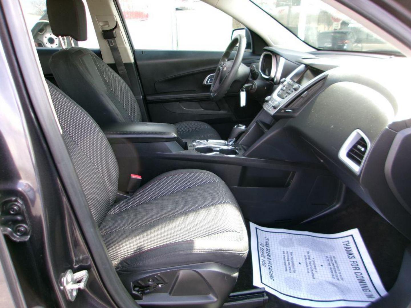 2016 GRAY CHEVROLET EQUINOX LS (2GNFLEEK7G6) with an 2.4L engine, Automatic transmission, located at 501 E. Columbia St., Springfield, OH, 45503, (800) 262-7122, 39.925262, -83.801796 - *** New Timing *** New Brakes *** Serviced and Detailed *** AWD *** Jay North Auto has offered hand picked vehicles since 1965! Our customer's enjoy a NO pressure buying experience with a small town feel. All of our vehicles get fully inspected and detailed. We are a preferred dealer for many lo - Photo#16