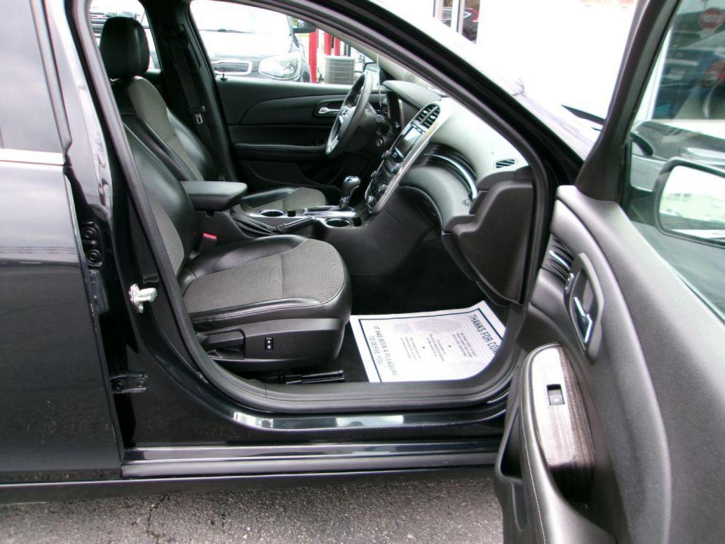 2014 BLACK CHEVROLET MALIBU 1LT (1G11C5SL3EF) with an 2.5L engine, Automatic transmission, located at 501 E. Columbia St., Springfield, OH, 45503, (800) 262-7122, 39.925262, -83.801796 - Photo#14