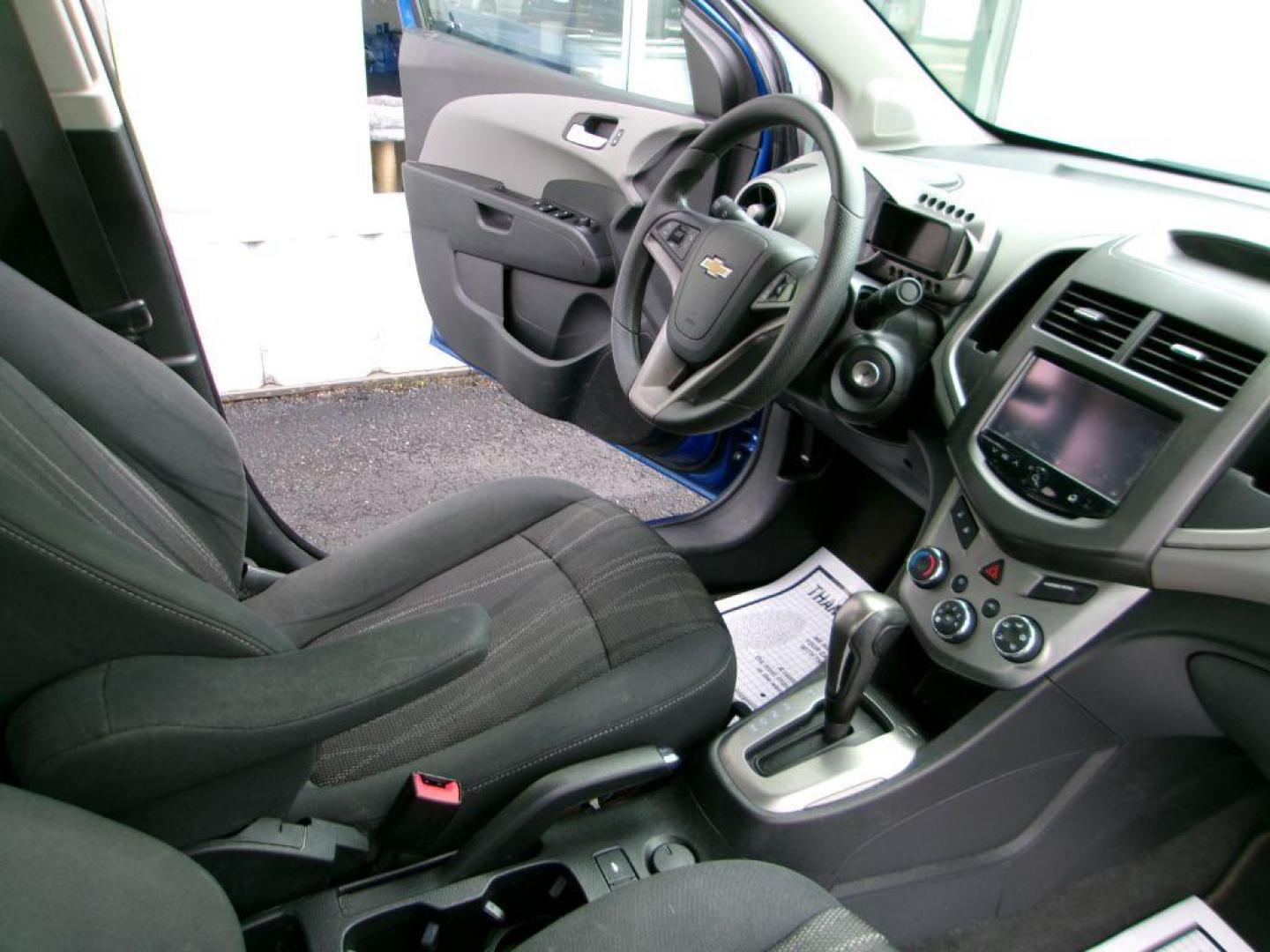 2016 BLUE CHEVROLET SONIC LT (1G1JC5SH5G4) with an 1.8L engine, Automatic transmission, located at 501 E. Columbia St., Springfield, OH, 45503, (800) 262-7122, 39.925262, -83.801796 - Photo#13