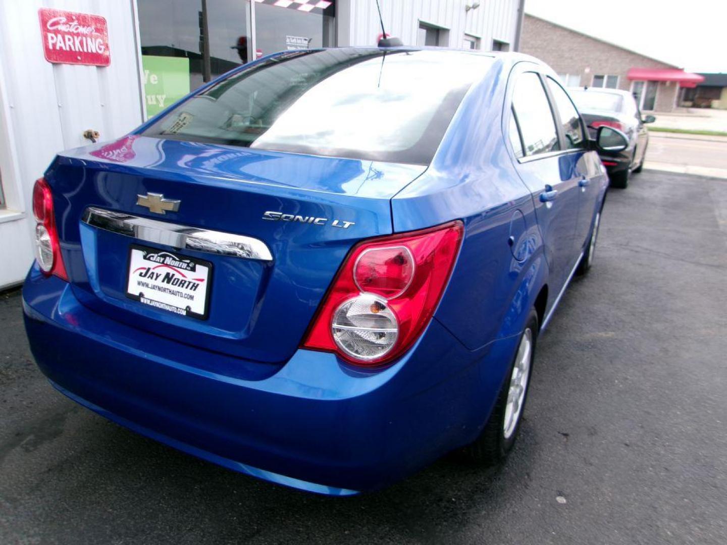 2016 BLUE CHEVROLET SONIC LT (1G1JC5SH5G4) with an 1.8L engine, Automatic transmission, located at 501 E. Columbia St., Springfield, OH, 45503, (800) 262-7122, 39.925262, -83.801796 - Photo#6