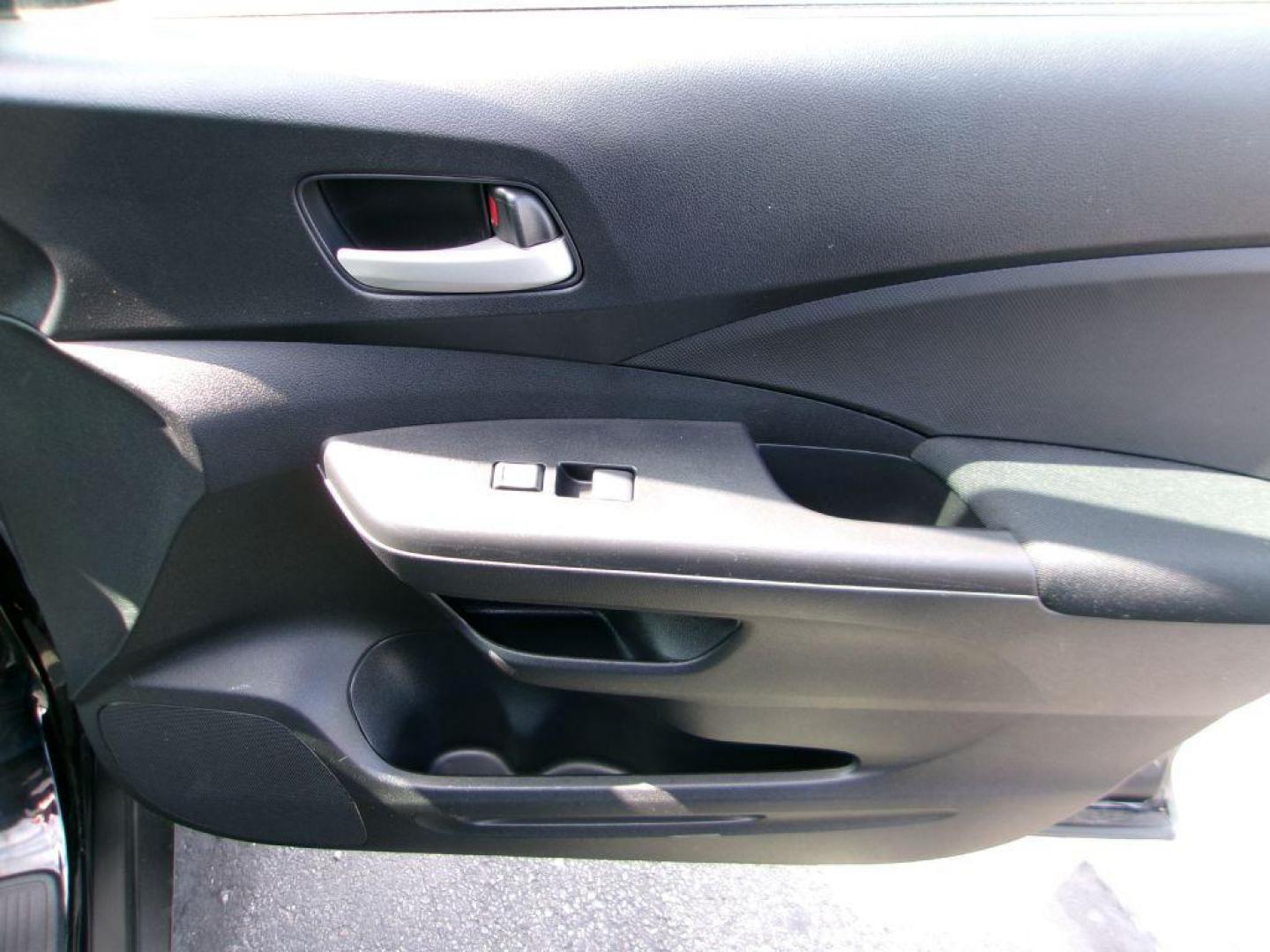 2014 BLACK HONDA CR-V LX (2HKRM4H32EH) with an 2.4L engine, Automatic transmission, located at 501 E. Columbia St., Springfield, OH, 45503, (800) 262-7122, 39.925262, -83.801796 - *** New Timing w/ Honda Parts *** Clean CarFax *** Low Miles *** AWD *** Serviced and Detailed *** Back Up Camera *** Jay North Auto has offered hand picked vehicles since 1965! Our customer's enjoy a NO pressure buying experience with a small town feel. All of our vehicles get fully inspect - Photo#15