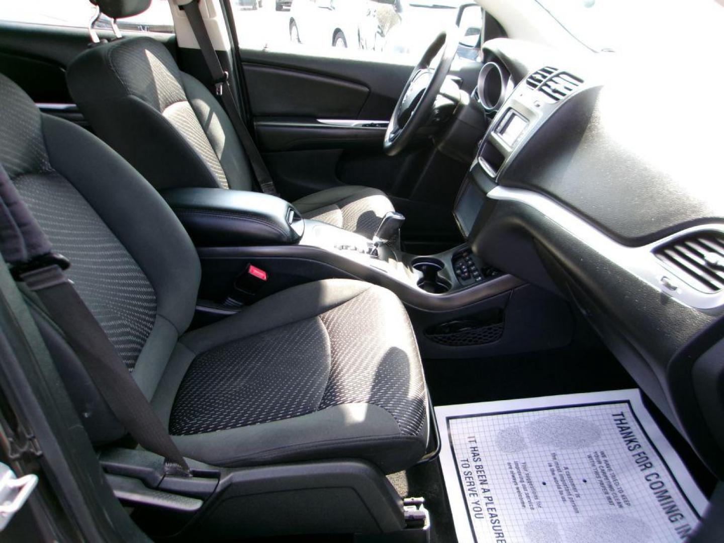 2019 BLACK DODGE JOURNEY SE (3C4PDCAB9KT) with an 2.4L engine, Automatic transmission, located at 501 E. Columbia St., Springfield, OH, 45503, (800) 262-7122, 39.925262, -83.801796 - Photo#17