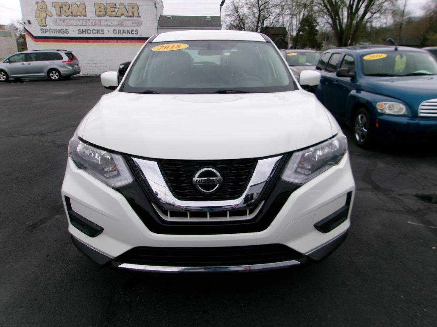 2018 WHITE NISSAN ROGUE S (5N1AT2MV7JC) with an 2.5L engine, Continuously Variable transmission, located at 501 E. Columbia St., Springfield, OH, 45503, (800) 262-7122, 39.925262, -83.801796 - Photo#1