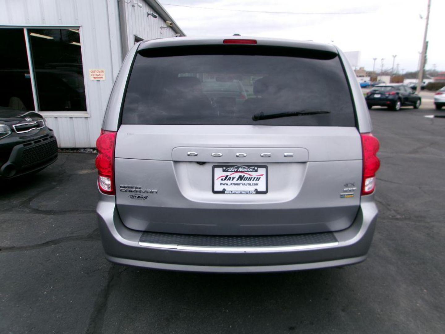 2018 SILVER DODGE GRAND CARAVAN SXT (2C4RDGCG0JR) with an 3.6L engine, Automatic transmission, located at 501 E. Columbia St., Springfield, OH, 45503, (800) 262-7122, 39.925262, -83.801796 - ***1-Owner***Clean Carfax***Power Doors***Power Lift Gate***Remote Start***Suede and Leather Seating***Serviced and Detailed*** Jay North Auto has offered hand picked vehicles since 1965! Our customer's enjoy a NO pressure buying experience with a small town feel. All of our vehicles get fully - Photo#4