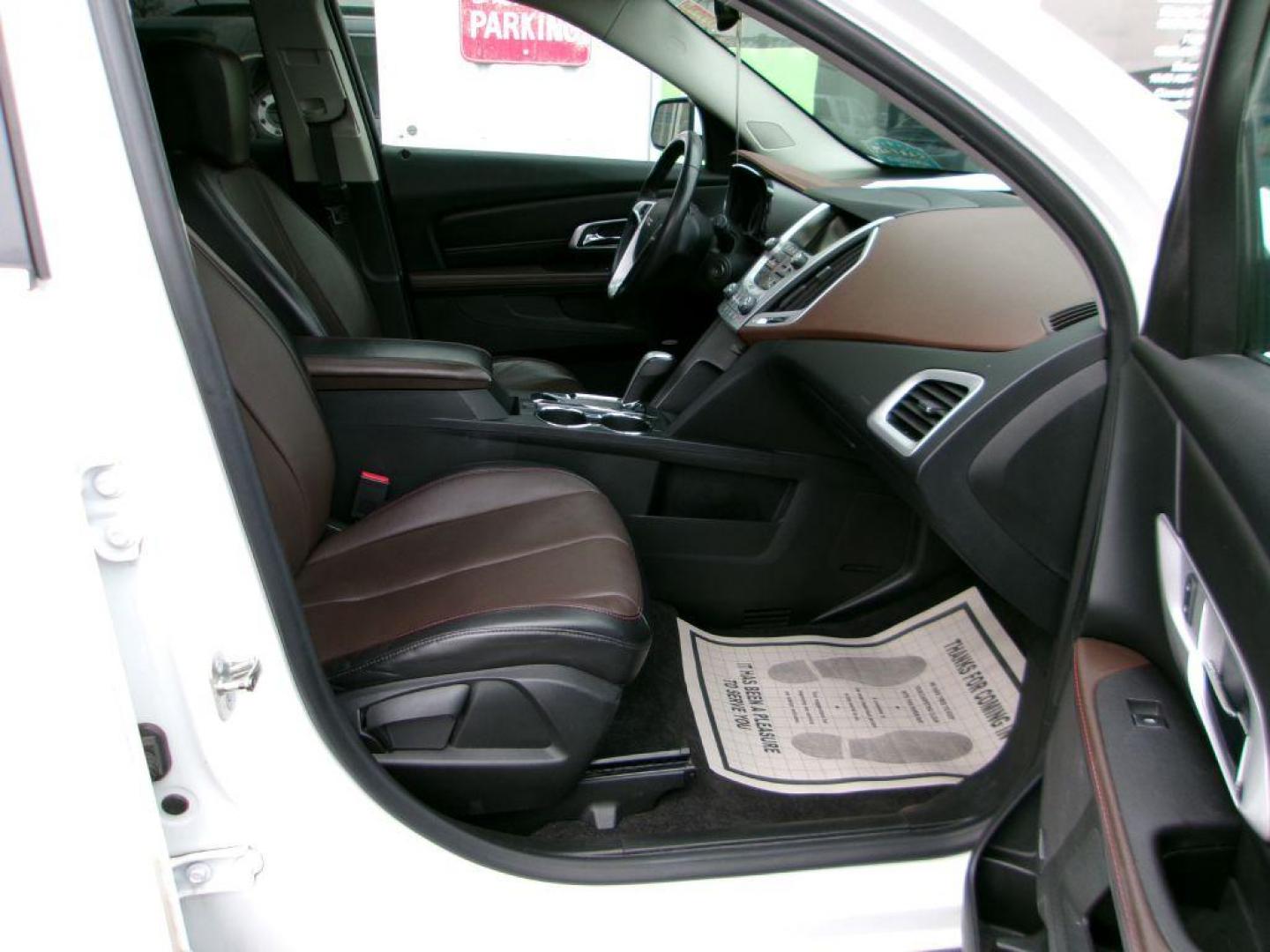 2015 WHITE GMC TERRAIN SLT (2GKFLXEKXF6) with an 2.4L engine, Automatic transmission, located at 501 E. Columbia St., Springfield, OH, 45503, (800) 262-7122, 39.925262, -83.801796 - *** AWD *** Leather *** Moonroof *** SLT *** Pioneer Audio *** Remote Start *** Serviced and Detailed *** Jay North Auto has offered hand picked vehicles since 1965! Our customer's enjoy a NO pressure buying experience with a small town feel. All of our vehicles get fully inspected and detailed - Photo#17