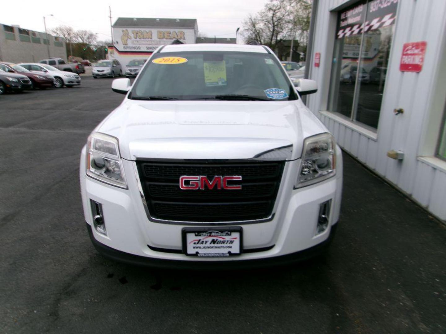 2015 WHITE GMC TERRAIN SLT (2GKFLXEKXF6) with an 2.4L engine, Automatic transmission, located at 501 E. Columbia St., Springfield, OH, 45503, (800) 262-7122, 39.925262, -83.801796 - *** AWD *** Leather *** Moonroof *** SLT *** Pioneer Audio *** Remote Start *** Serviced and Detailed *** Jay North Auto has offered hand picked vehicles since 1965! Our customer's enjoy a NO pressure buying experience with a small town feel. All of our vehicles get fully inspected and detailed - Photo#2