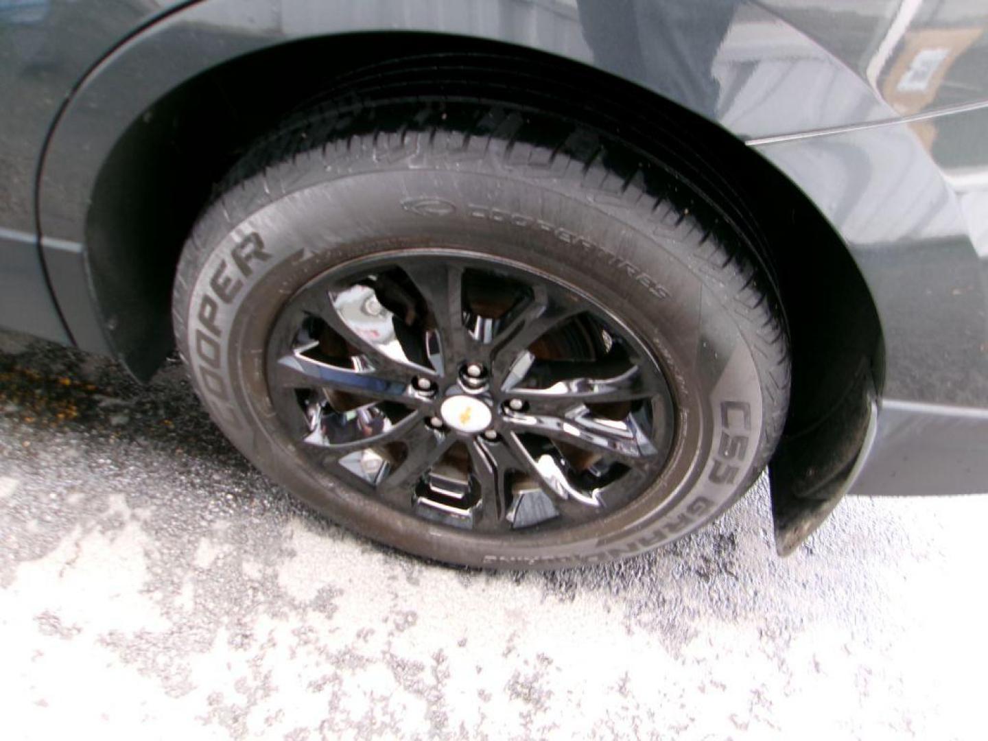 2018 GRAY CHEVROLET EQUINOX LT (2GNAXSEV3J6) with an 1.5L engine, Automatic transmission, located at 501 E. Columbia St., Springfield, OH, 45503, (800) 262-7122, 39.925262, -83.801796 - ***Clean Carfax***AWD***New Battery***LT***Serviced and Detailed*** Jay North Auto has offered hand picked vehicles since 1965! Our customer's enjoy a NO pressure buying experience with a small town feel. All of our vehicles get fully inspected and detailed. We are a preferred dealer for many lo - Photo#15