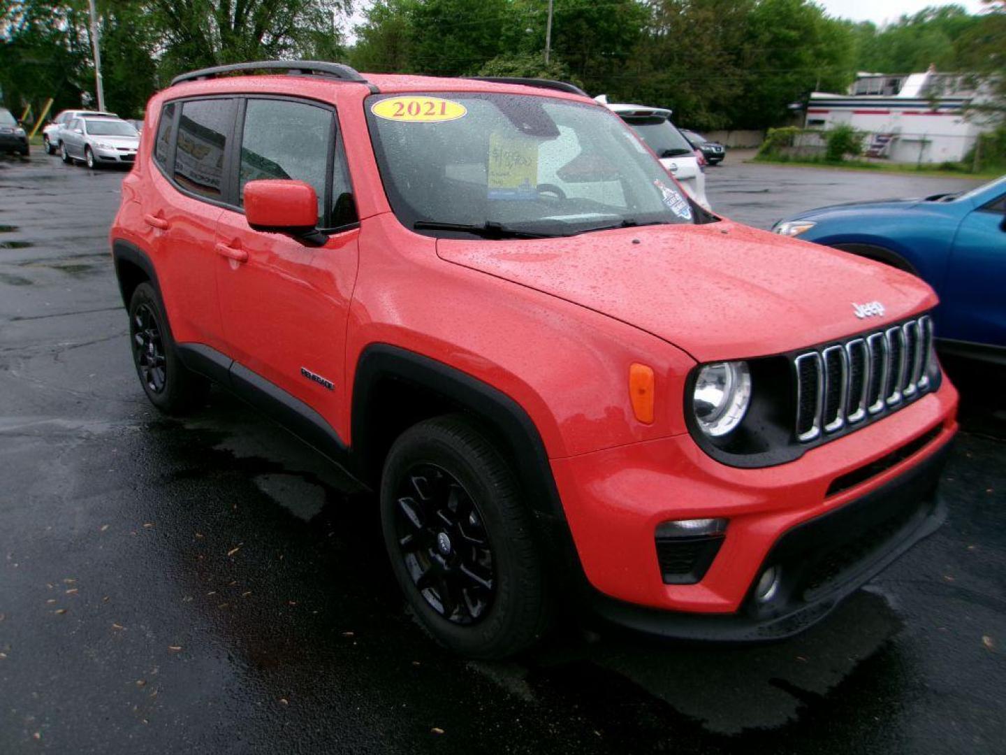 2021 ORANGE JEEP RENEGADE LATITUDE (ZACNJDBB0MP) with an 2.4L engine, Automatic transmission, located at 501 E. Columbia St., Springfield, OH, 45503, (800) 262-7122, 39.925262, -83.801796 - *** 1 Owner *** Clean CarFax w/ good service history *** Latitude 4wd *** NICE *** Serviced and Detailed *** Jay North Auto has offered hand picked vehicles since 1965! Our customer's enjoy a NO pressure buying experience with a small town feel. All of our vehicles get fully inspected and detai - Photo#1