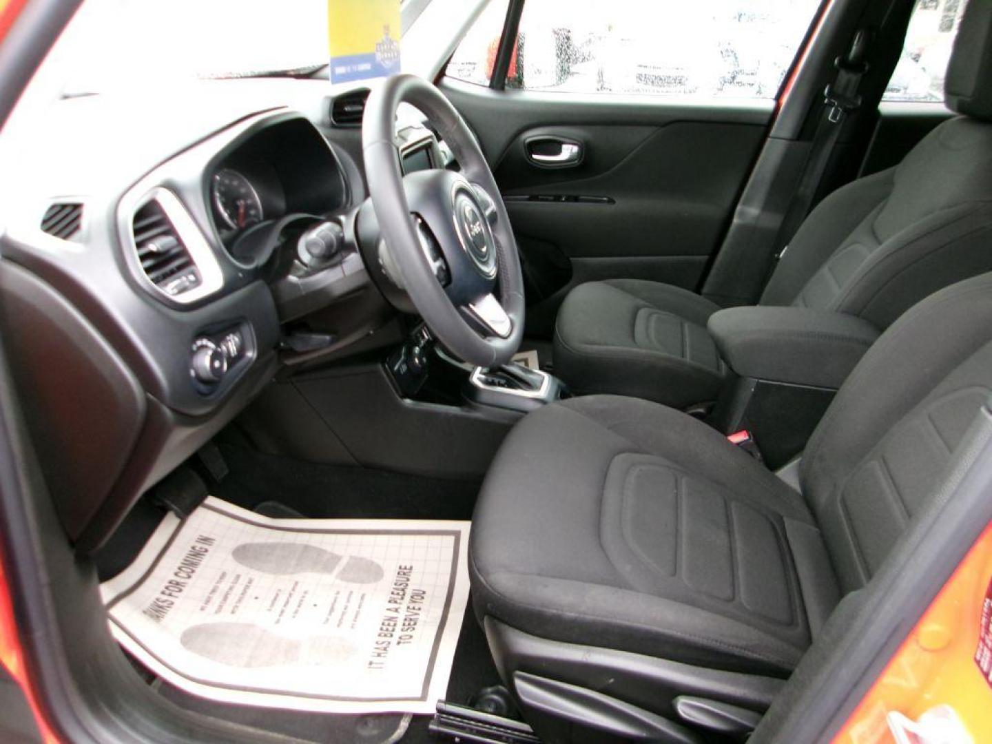 2021 ORANGE JEEP RENEGADE LATITUDE (ZACNJDBB0MP) with an 2.4L engine, Automatic transmission, located at 501 E. Columbia St., Springfield, OH, 45503, (800) 262-7122, 39.925262, -83.801796 - *** 1 Owner *** Clean CarFax w/ good service history *** Latitude 4wd *** NICE *** Serviced and Detailed *** Jay North Auto has offered hand picked vehicles since 1965! Our customer's enjoy a NO pressure buying experience with a small town feel. All of our vehicles get fully inspected and detai - Photo#11