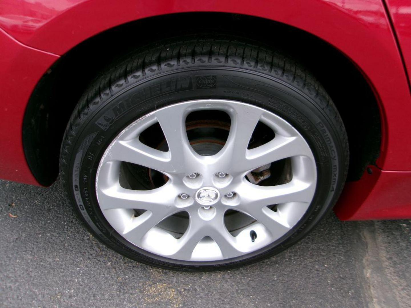 2010 RED MAZDA 6 S GRAND TOURING (1YVHZ8CB9A5) with an 3.7L engine, Automatic transmission, located at 501 E. Columbia St., Springfield, OH, 45503, (800) 262-7122, 39.925262, -83.801796 - ***1-Owner***Clean Carfax***33 Service Records on Carfax***3.7L V6***Leather Seating***Sunroof***Bose Sound System***Super Clean!***Serviced and Detailed*** Jay North Auto has offered hand picked vehicles since 1965! Our customer's enjoy a NO pressure buying experience with a small town feel. Al - Photo#19