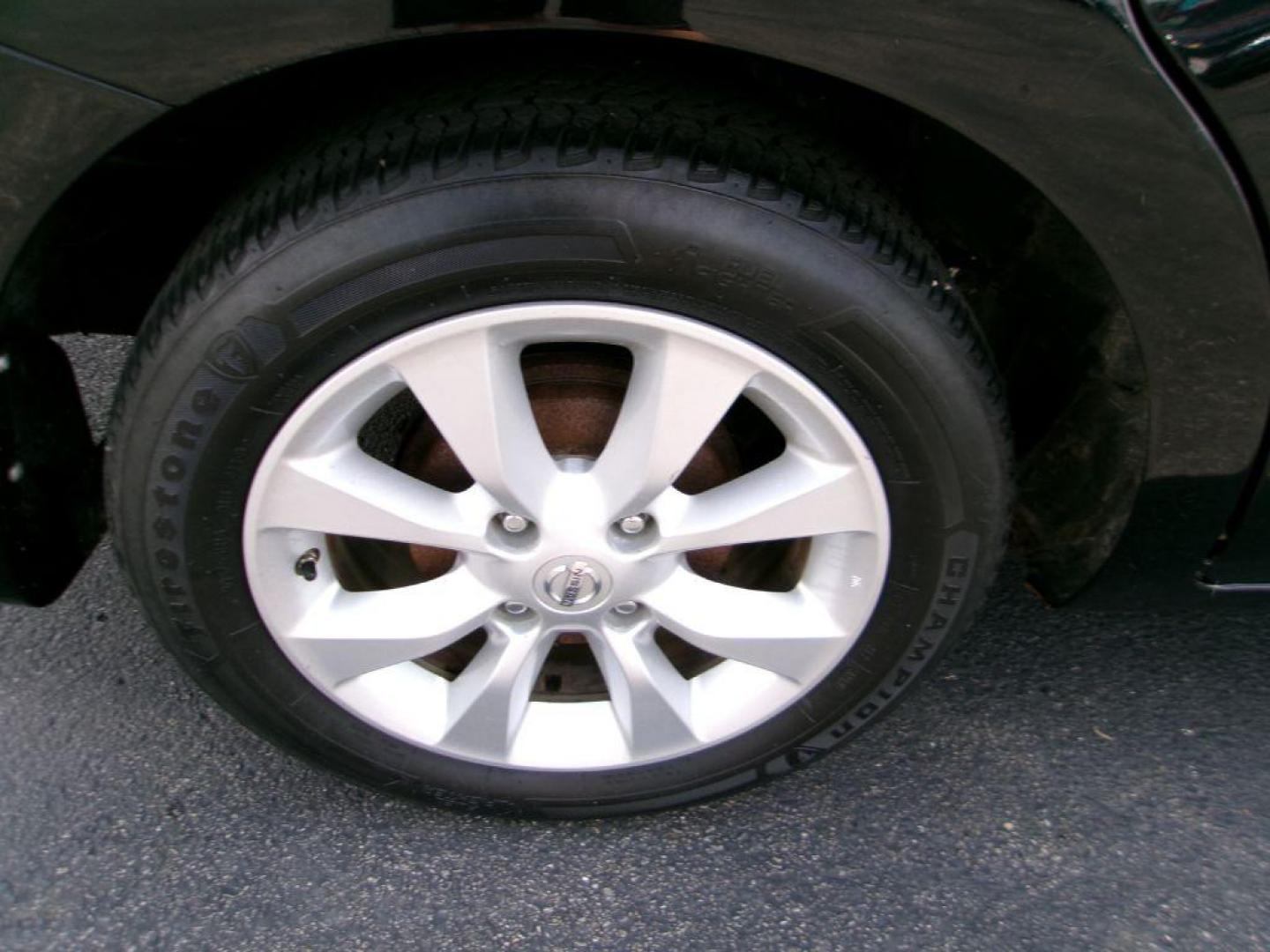 2010 BLACK NISSAN SENTRA 2.0 SL (3N1AB6AP6AL) with an 2.0L engine, Continuously Variable transmission, located at 501 E. Columbia St., Springfield, OH, 45503, (800) 262-7122, 39.925262, -83.801796 - *** Leather *** Moonroof *** 2.0L SL FWD *** Serviced and Detailed *** Well Maintained w/ 31 Service Records on Clean CarFax *** Very Clean *** Jay North Auto has offered hand picked vehicles since 1965! Our customer's enjoy a NO pressure buying experience with a small town feel. All of our ve - Photo#19