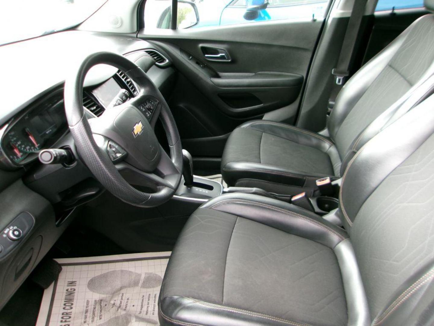 2021 SILVER CHEVROLET TRAX 1LT (KL7CJLSB6MB) with an 1.4L engine, Automatic transmission, located at 501 E. Columbia St., Springfield, OH, 45503, (800) 262-7122, 39.925262, -83.801796 - *** New Turbo *** New Converter *** Tune Up *** 1 Owner *** Remote Start *** LT *** Serviced and Detailed *** FWD *** Jay North Auto has offered hand picked vehicles since 1965! Our customer's enjoy a NO pressure buying experience with a small town feel. All of our vehicles get fully inspected - Photo#7