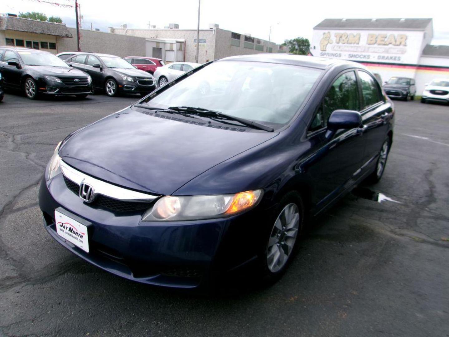 2011 BLUE HONDA CIVIC EXL (19XFA1F98BE) with an 1.8L engine, Automatic transmission, located at 501 E. Columbia St., Springfield, OH, 45503, (800) 262-7122, 39.925262, -83.801796 - ***New Front and Rear Pads and Rotors***New Battery***EXL***Leather Seating***Sunroof***Serviced and Detailed*** Jay North Auto has offered hand picked vehicles since 1965! Our customer's enjoy a NO pressure buying experience with a small town feel. All of our vehicles get fully inspected and de - Photo#6