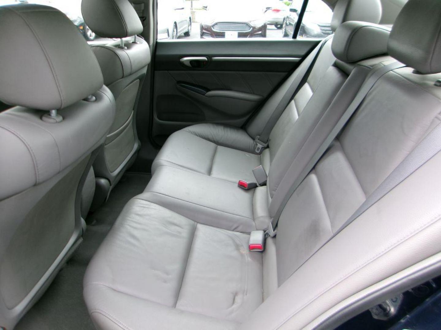 2011 BLUE HONDA CIVIC EXL (19XFA1F98BE) with an 1.8L engine, Automatic transmission, located at 501 E. Columbia St., Springfield, OH, 45503, (800) 262-7122, 39.925262, -83.801796 - ***New Front and Rear Pads and Rotors***New Battery***EXL***Leather Seating***Sunroof***Serviced and Detailed*** Jay North Auto has offered hand picked vehicles since 1965! Our customer's enjoy a NO pressure buying experience with a small town feel. All of our vehicles get fully inspected and de - Photo#12