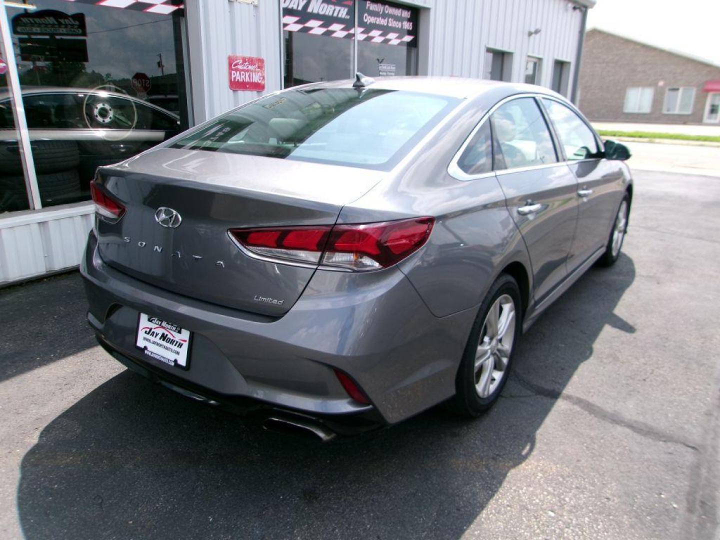 2019 GRAY HYUNDAI SONATA LIMITED (5NPE34AF0KH) with an 2.4L engine, Automatic transmission, located at 501 E. Columbia St., Springfield, OH, 45503, (800) 262-7122, 39.925262, -83.801796 - ***Clean Carfax***Limited***Heated and Cooled Seats***Sunroof***Blind Spot***Apple and Android Auto***Serviced and Datailed*** Jay North Auto has offered hand picked vehicles since 1965! Our customer's enjoy a NO pressure buying experience with a small town feel. All of our vehicles get fully in - Photo#6