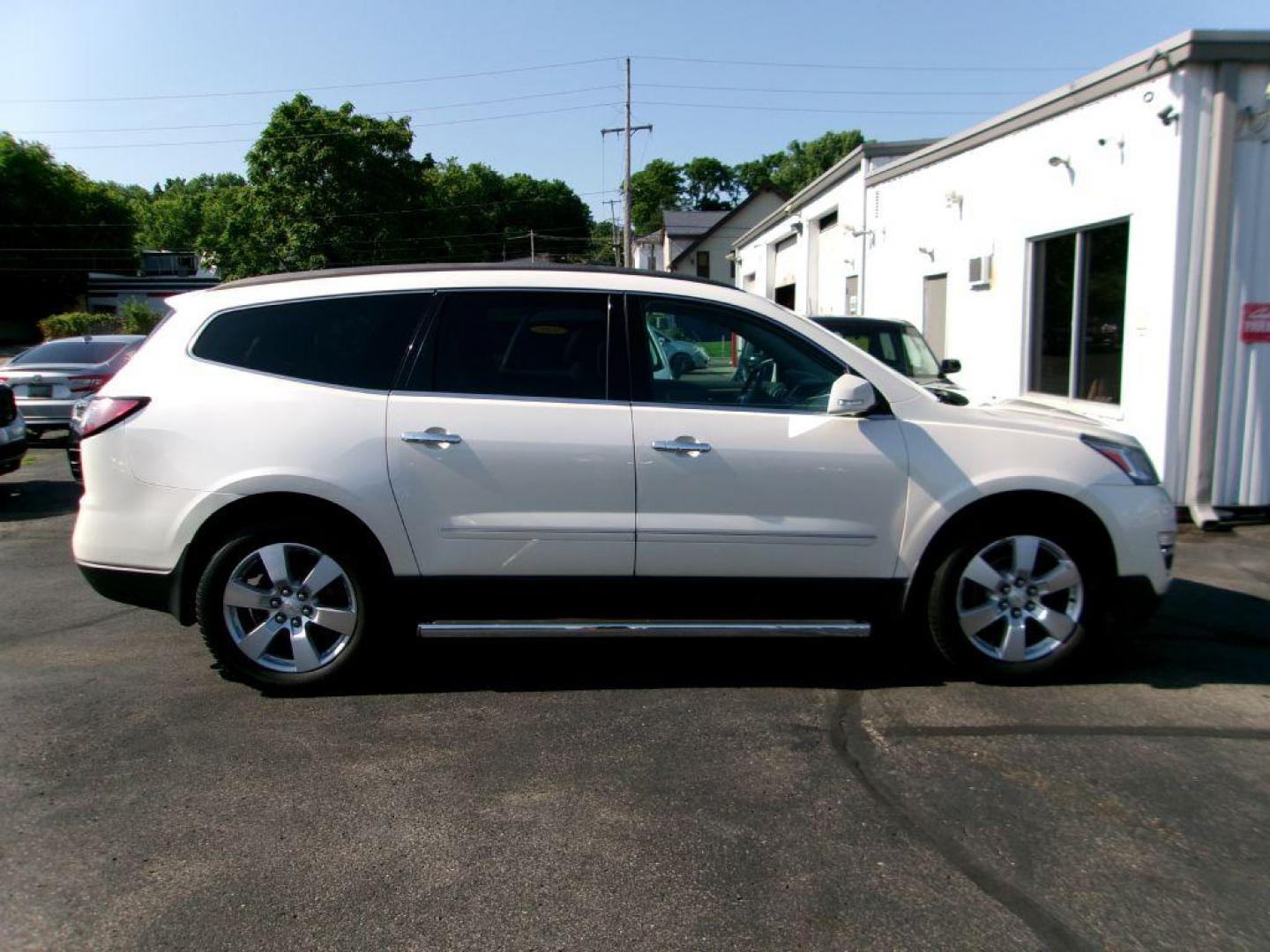 2014 WHITE CHEVROLET TRAVERSE LTZ (1GNKVJKD1EJ) with an 3.6L engine, Automatic transmission, located at 501 E. Columbia St., Springfield, OH, 45503, (800) 262-7122, 39.925262, -83.801796 - ***1-Owner***Clean Carfax***AWD***LTZ***Heated Leather Seating***3.6L V6***3rd Row Seating***Serviced and Detailed*** Jay North Auto has offered hand picked vehicles since 1965! Our customer's enjoy a NO pressure buying experience with a small town feel. All of our vehicles get fully inspected - Photo#0