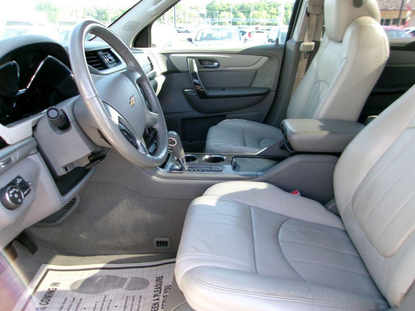 2014 WHITE CHEVROLET TRAVERSE LTZ (1GNKVJKD1EJ) with an 3.6L engine, Automatic transmission, located at 501 E. Columbia St., Springfield, OH, 45503, (800) 262-7122, 39.925262, -83.801796 - ***1-Owner***Clean Carfax***AWD***LTZ***Heated Leather Seating***3.6L V6***3rd Row Seating***Serviced and Detailed*** Jay North Auto has offered hand picked vehicles since 1965! Our customer's enjoy a NO pressure buying experience with a small town feel. All of our vehicles get fully inspected - Photo#8