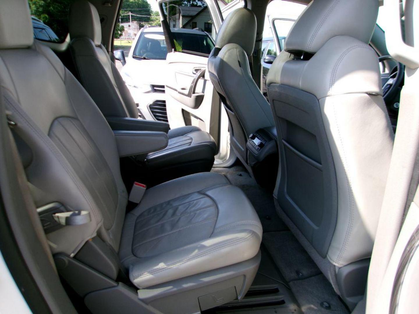 2014 WHITE CHEVROLET TRAVERSE LTZ (1GNKVJKD1EJ) with an 3.6L engine, Automatic transmission, located at 501 E. Columbia St., Springfield, OH, 45503, (800) 262-7122, 39.925262, -83.801796 - ***1-Owner***Clean Carfax***AWD***LTZ***Heated Leather Seating***3.6L V6***3rd Row Seating***Serviced and Detailed*** Jay North Auto has offered hand picked vehicles since 1965! Our customer's enjoy a NO pressure buying experience with a small town feel. All of our vehicles get fully inspected - Photo#18