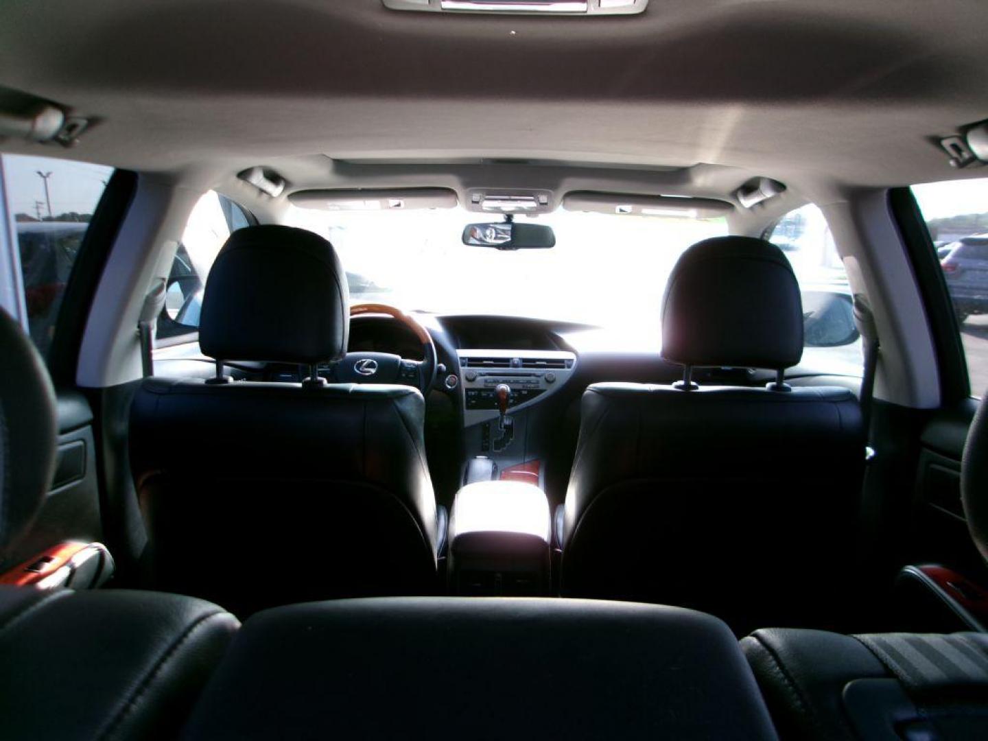 2011 BLACK LEXUS RX 350 (2T2BK1BA7BC) with an 3.5L engine, Automatic transmission, located at 501 E. Columbia St., Springfield, OH, 45503, (800) 262-7122, 39.925262, -83.801796 - *** 1 owner *** 3.5L V6 *** AWD *** Moonroof *** Premium Audio *** Heated and Cooled Seats *** Jay North Auto has offered hand picked vehicles since 1965! Our customer's enjoy a NO pressure buying experience with a small town feel. All of our vehicles get fully inspected and detailed. We are a - Photo#7