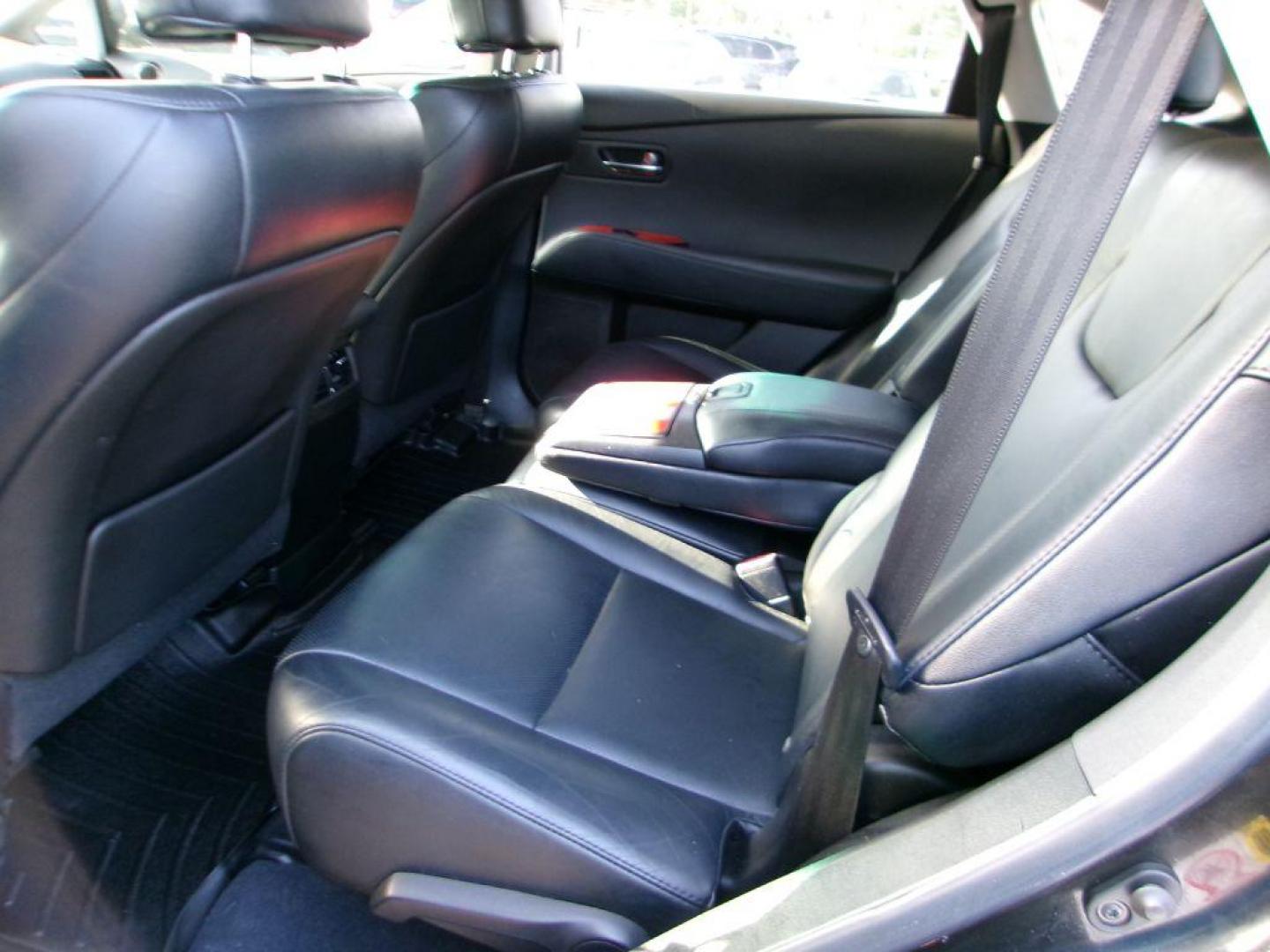 2011 BLACK LEXUS RX 350 (2T2BK1BA7BC) with an 3.5L engine, Automatic transmission, located at 501 E. Columbia St., Springfield, OH, 45503, (800) 262-7122, 39.925262, -83.801796 - *** 1 owner *** 3.5L V6 *** AWD *** Moonroof *** Premium Audio *** Heated and Cooled Seats *** Jay North Auto has offered hand picked vehicles since 1965! Our customer's enjoy a NO pressure buying experience with a small town feel. All of our vehicles get fully inspected and detailed. We are a - Photo#8
